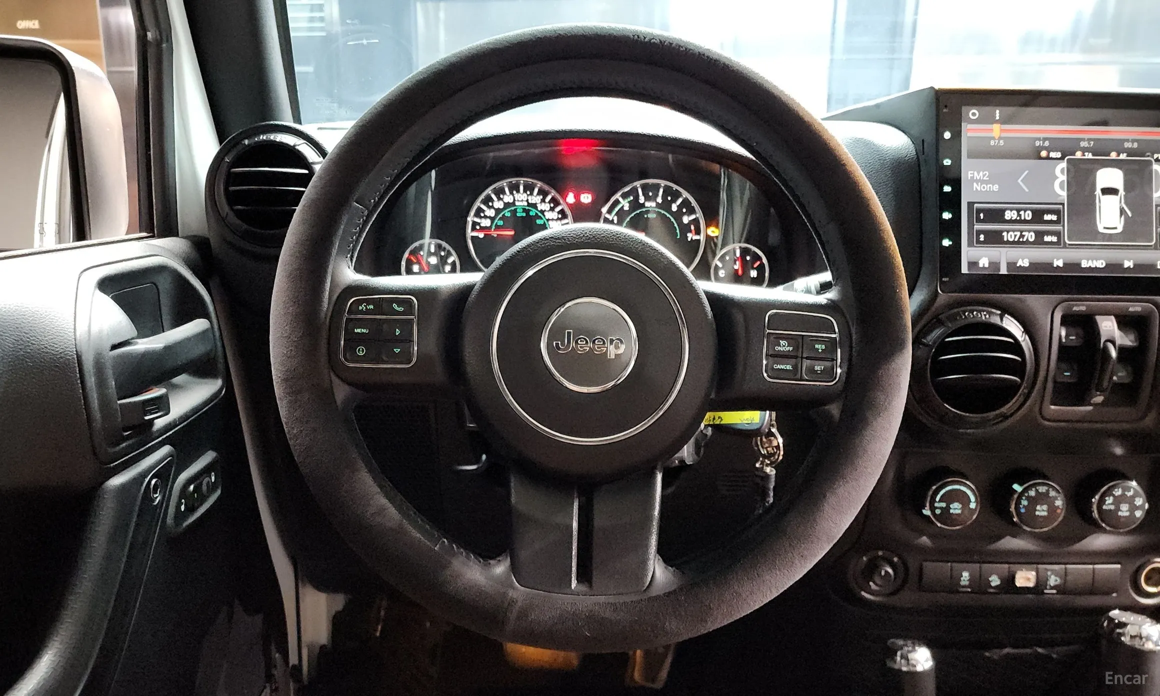 Jeep Wrangler (JK) превью 13
