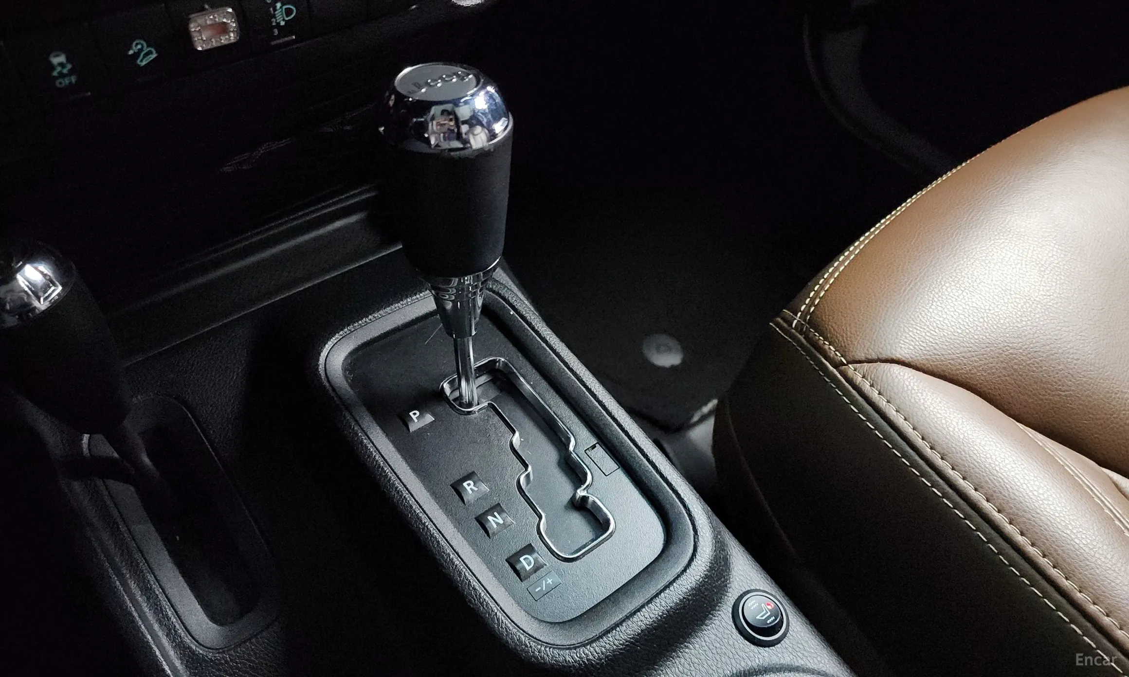 Jeep Wrangler (JK) превью 9