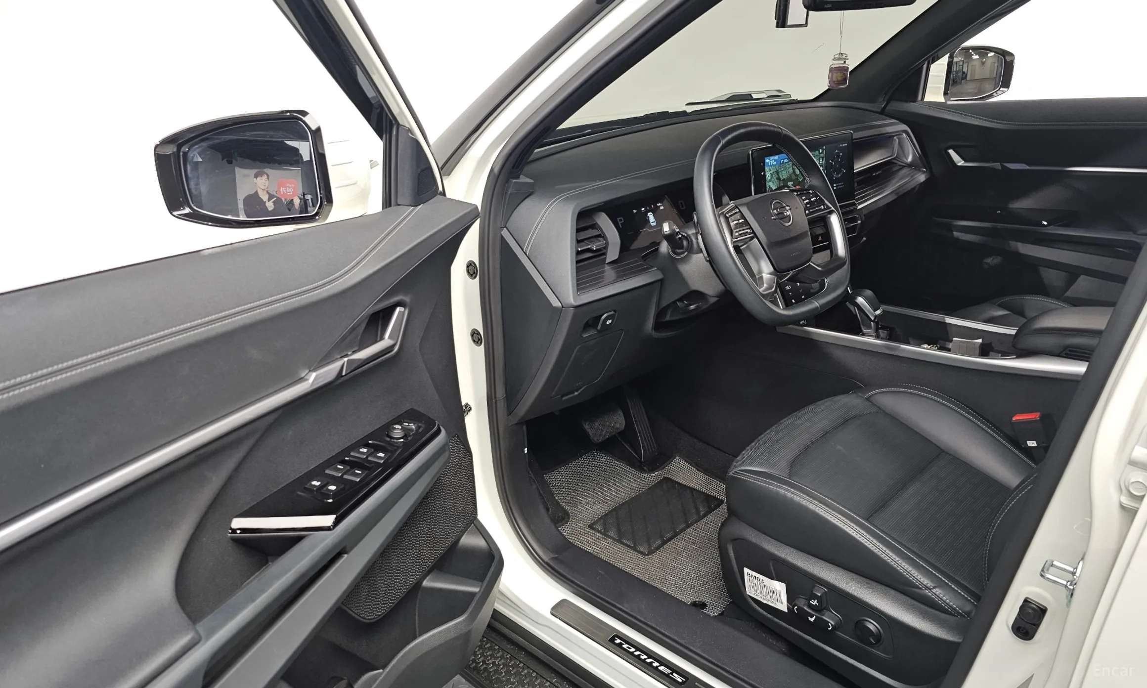 KG Mobility (SsangYong) Torres превью 11
