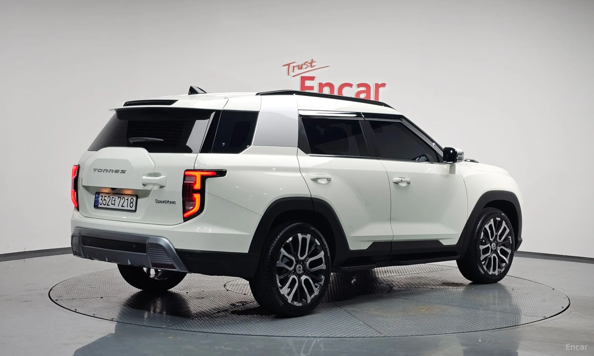 KG Mobility (SsangYong) Torres превью 2