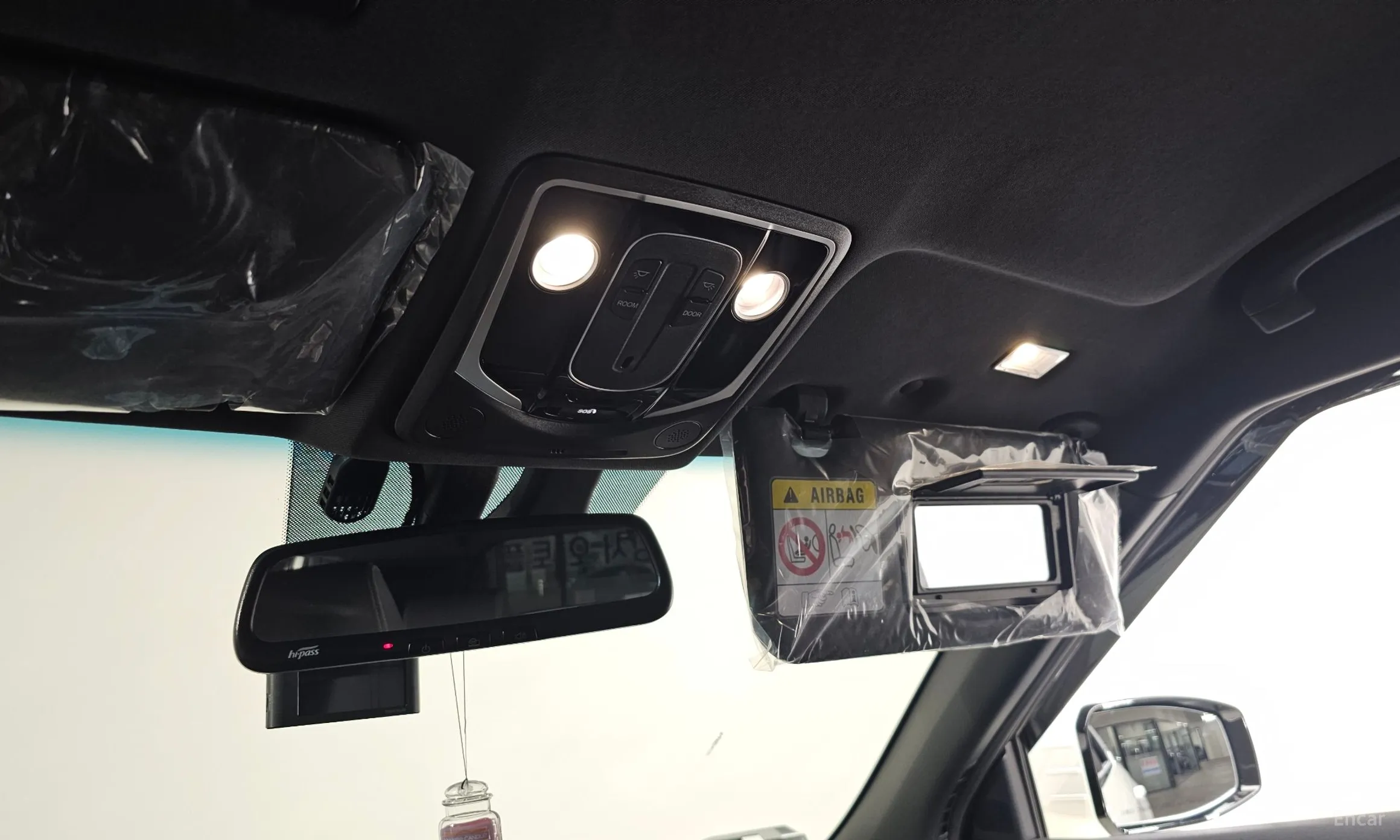 KG Mobility (SsangYong) Torres превью 18