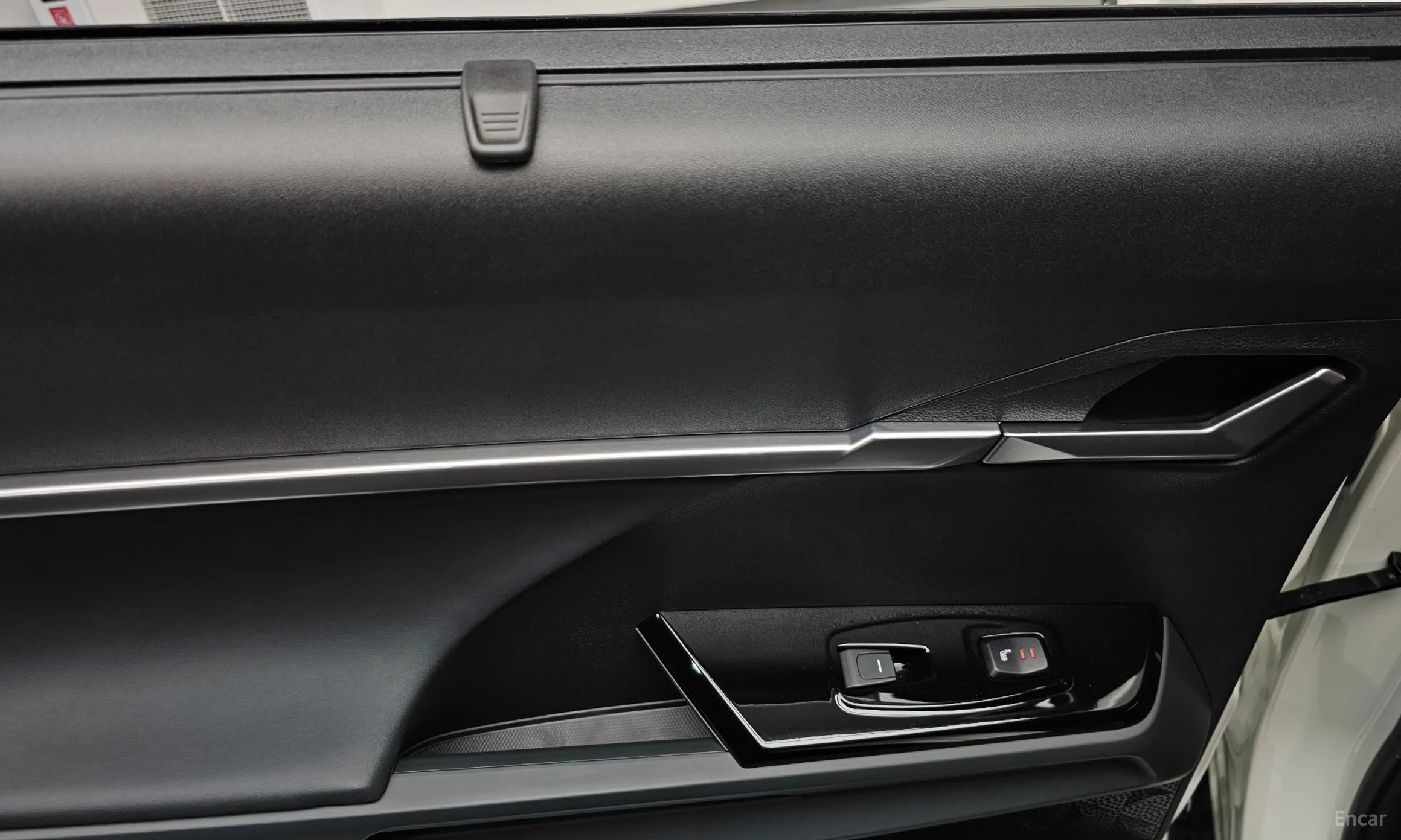KG Mobility (SsangYong) Torres превью 19