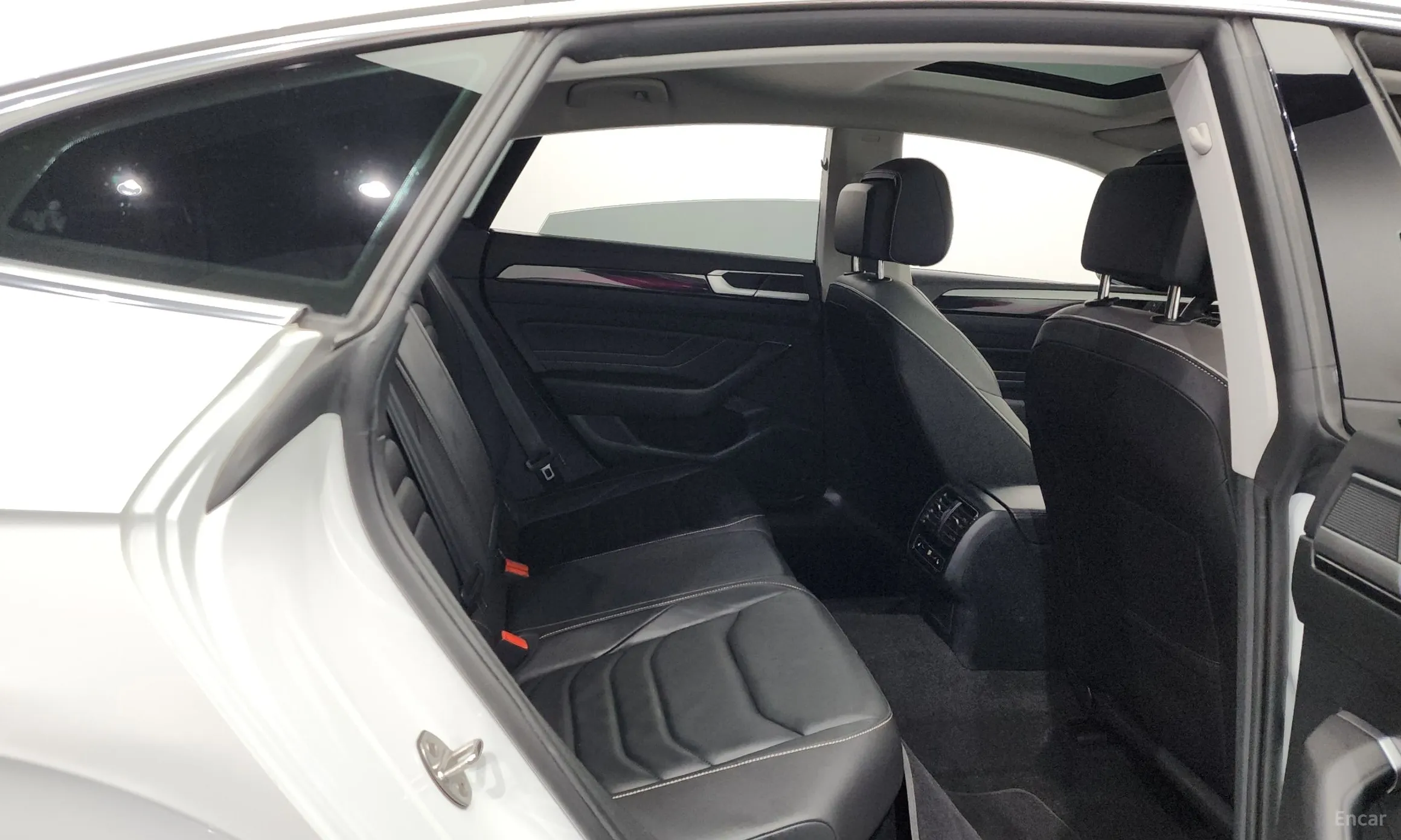 Volkswagen Ateon превью 12