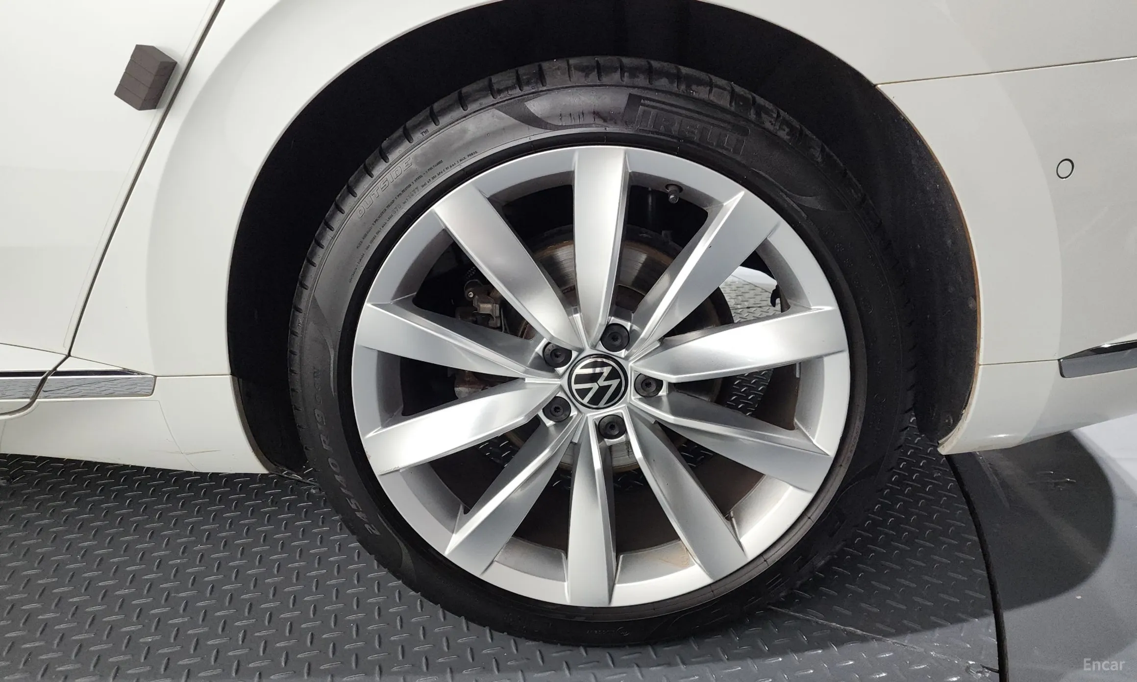 Volkswagen Ateon превью 5