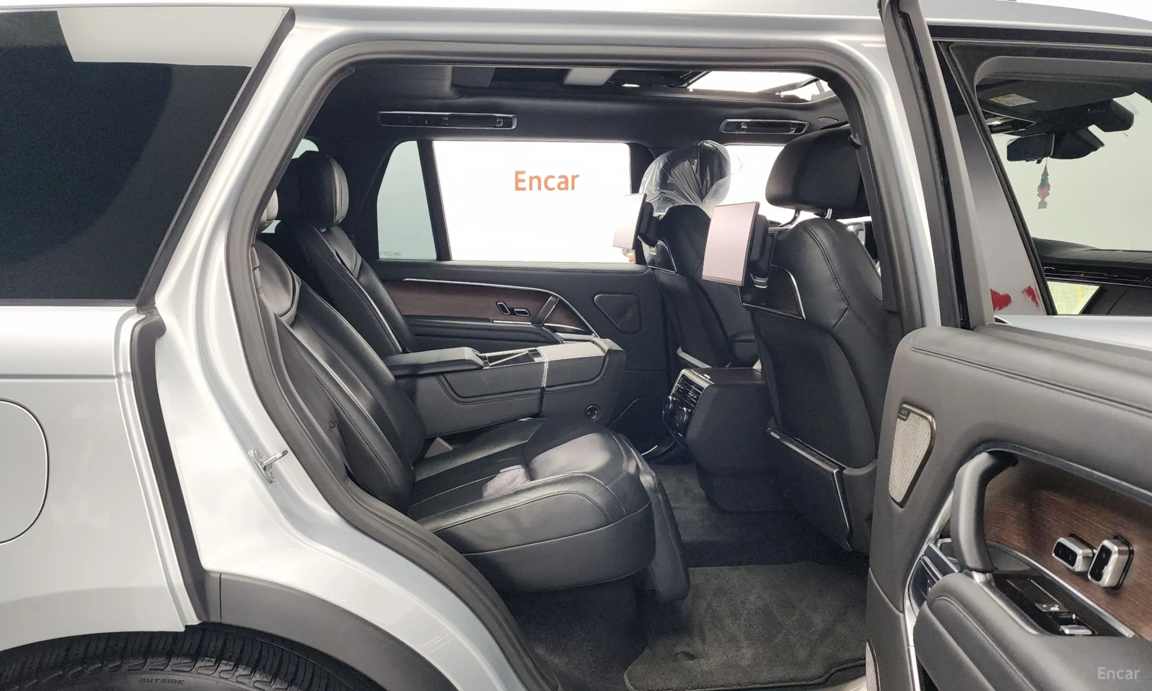 Land Rover Range Rover 5th Generation превью 12