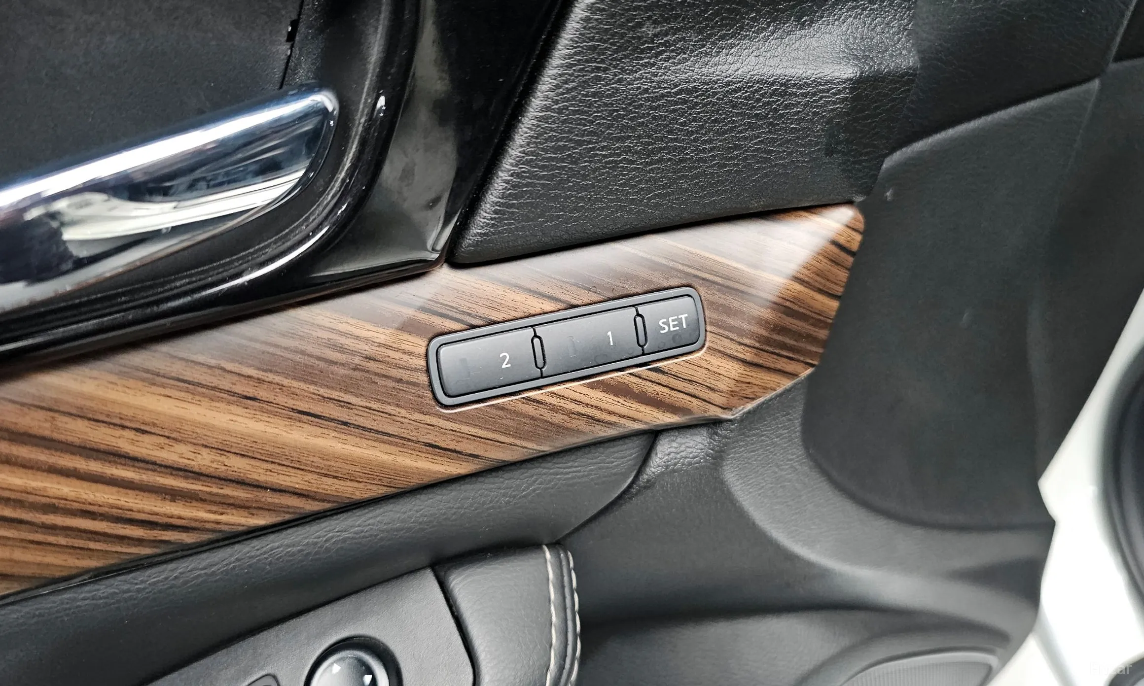Nissan Maxima (A36) превью 17