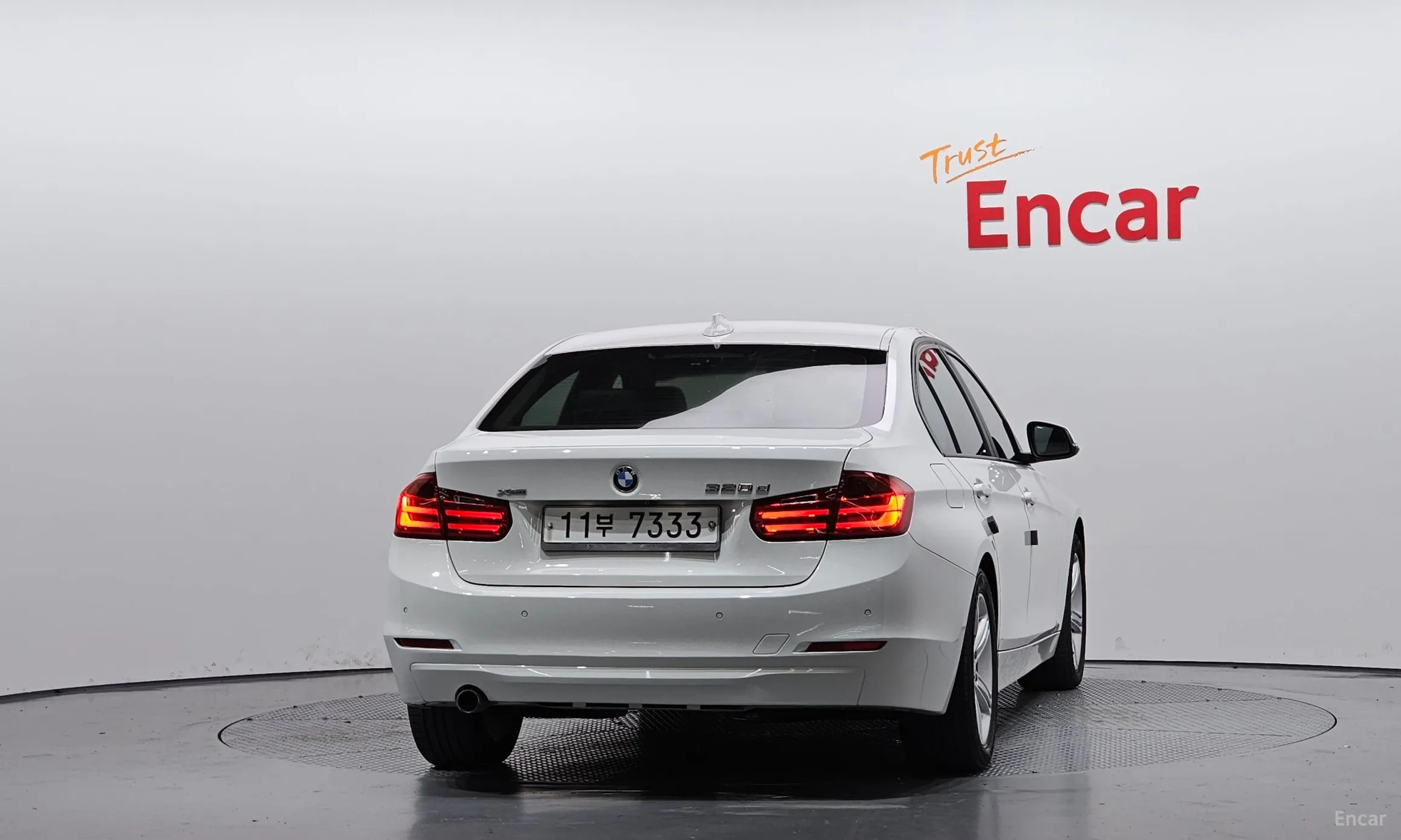 BMW 3 Series (F30) превью 4