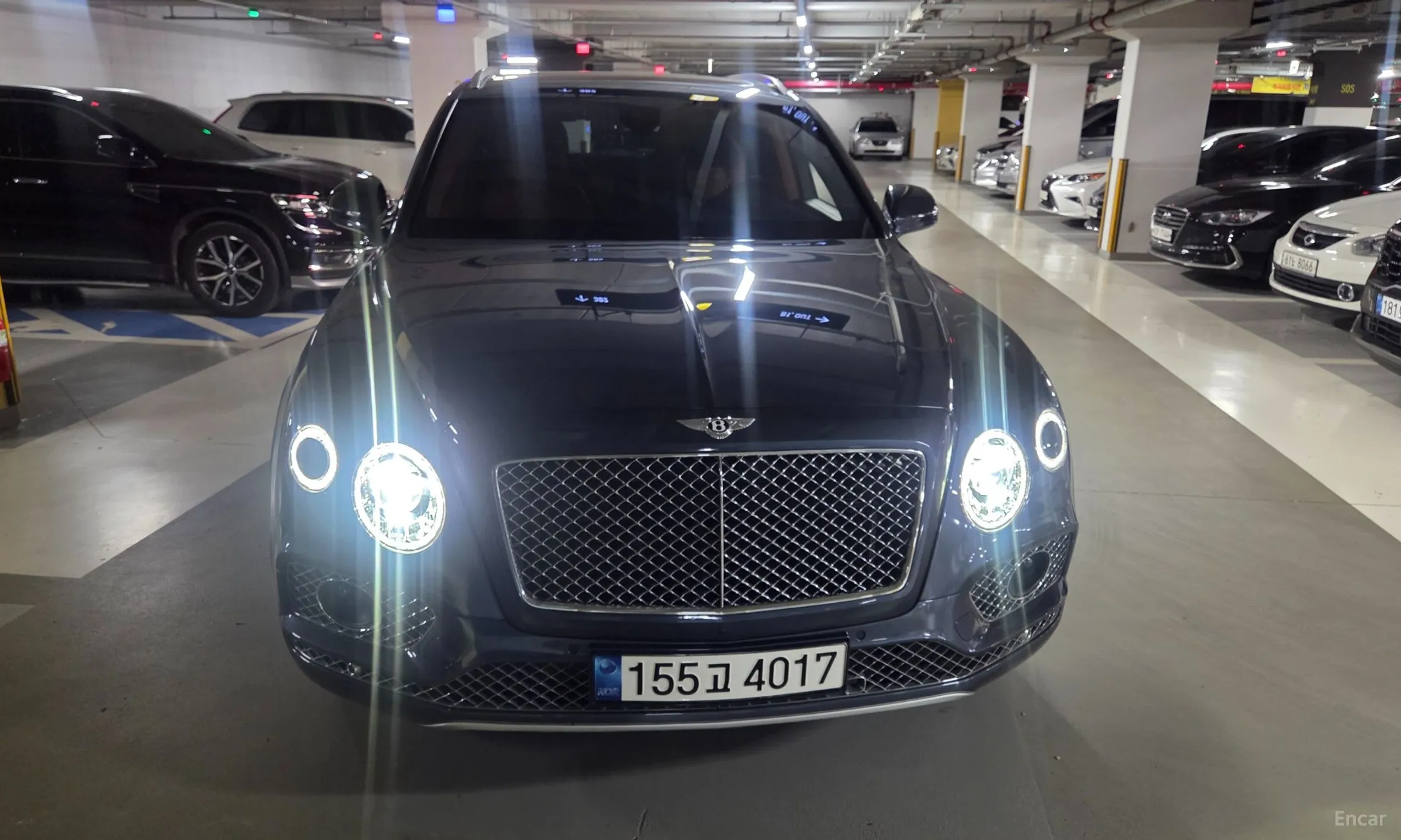 Bentley Bentayga превью 3