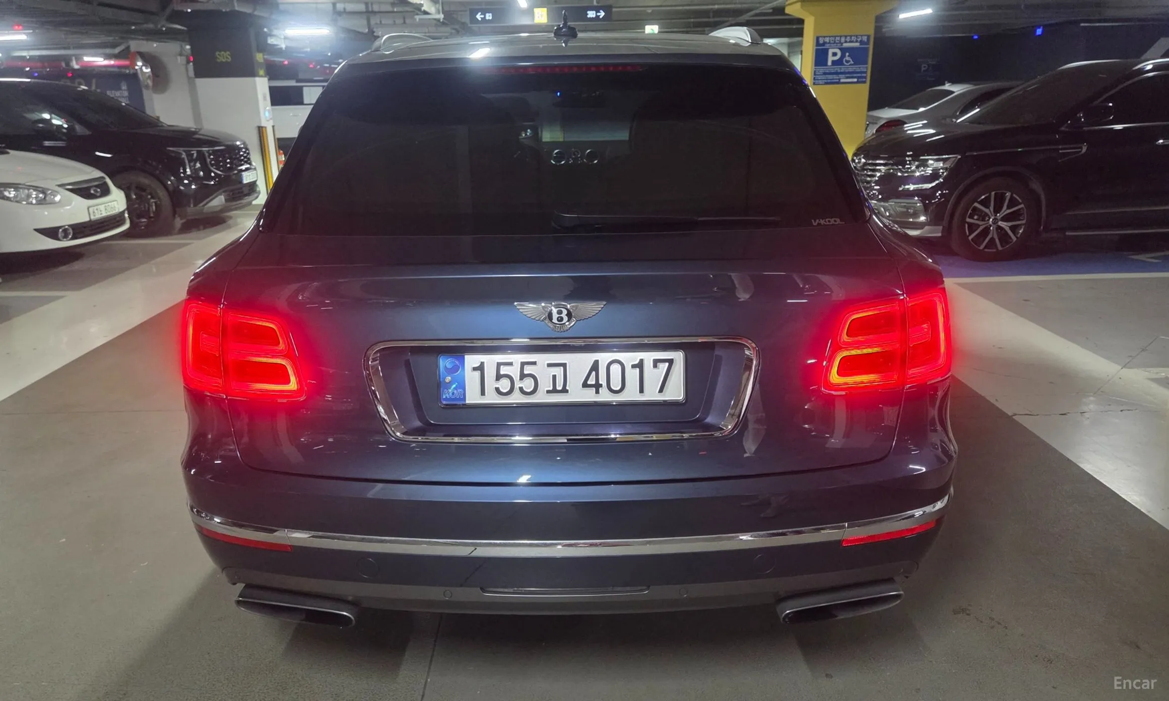 Bentley Bentayga превью 6