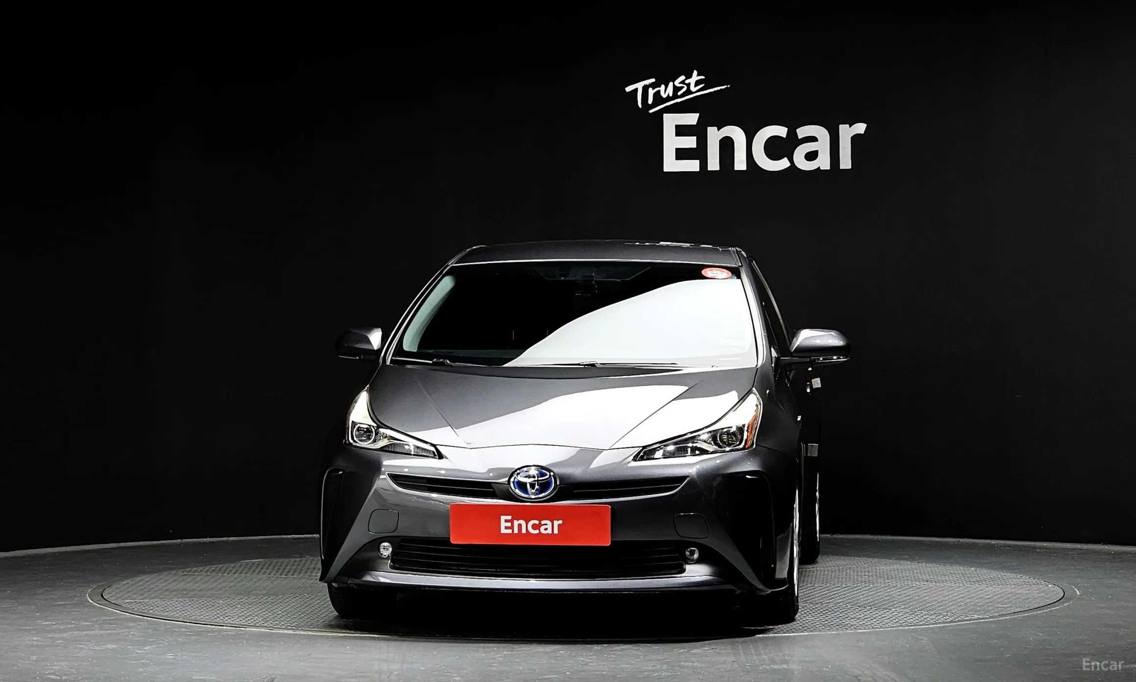 Toyota Prius 4th Generation превью 3