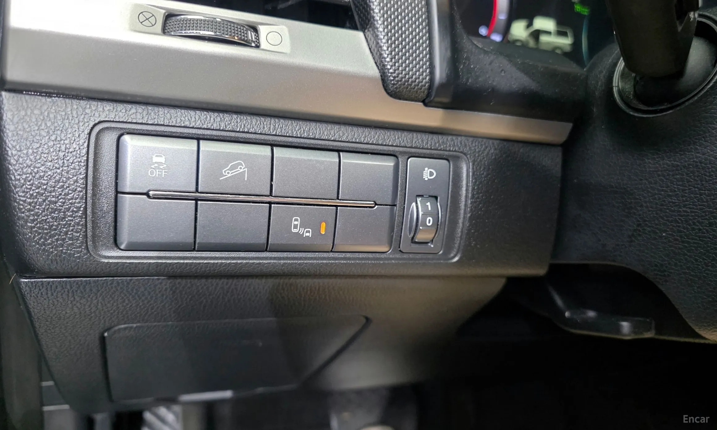 KG Mobility (SsangYong) Rexton Sports превью 15