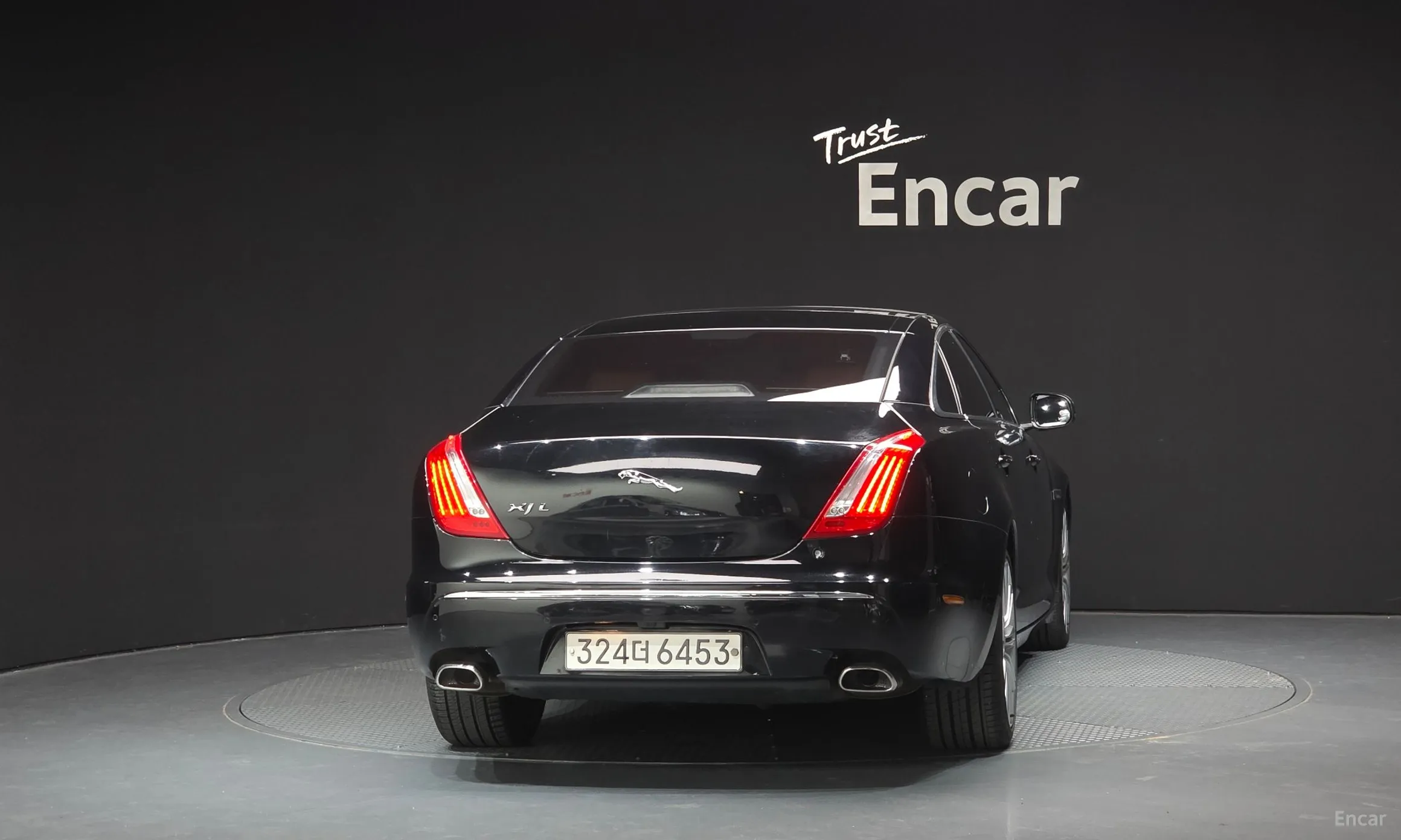 Jaguar All New XJ превью 4