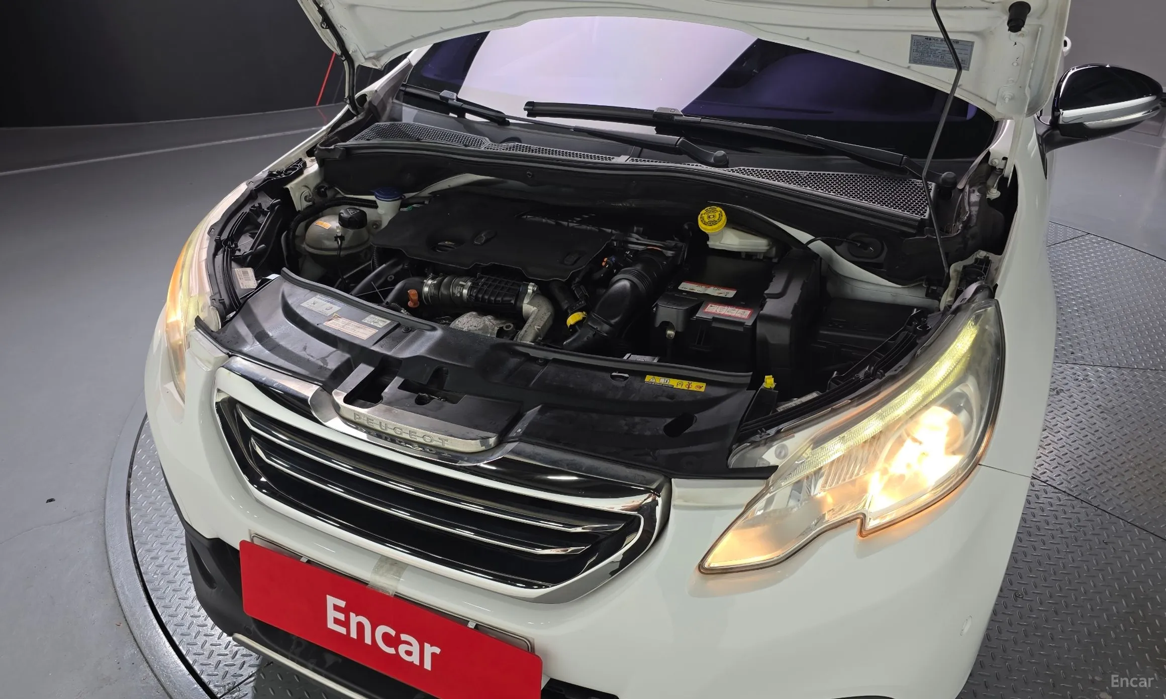 Peugeot 2008. превью 6