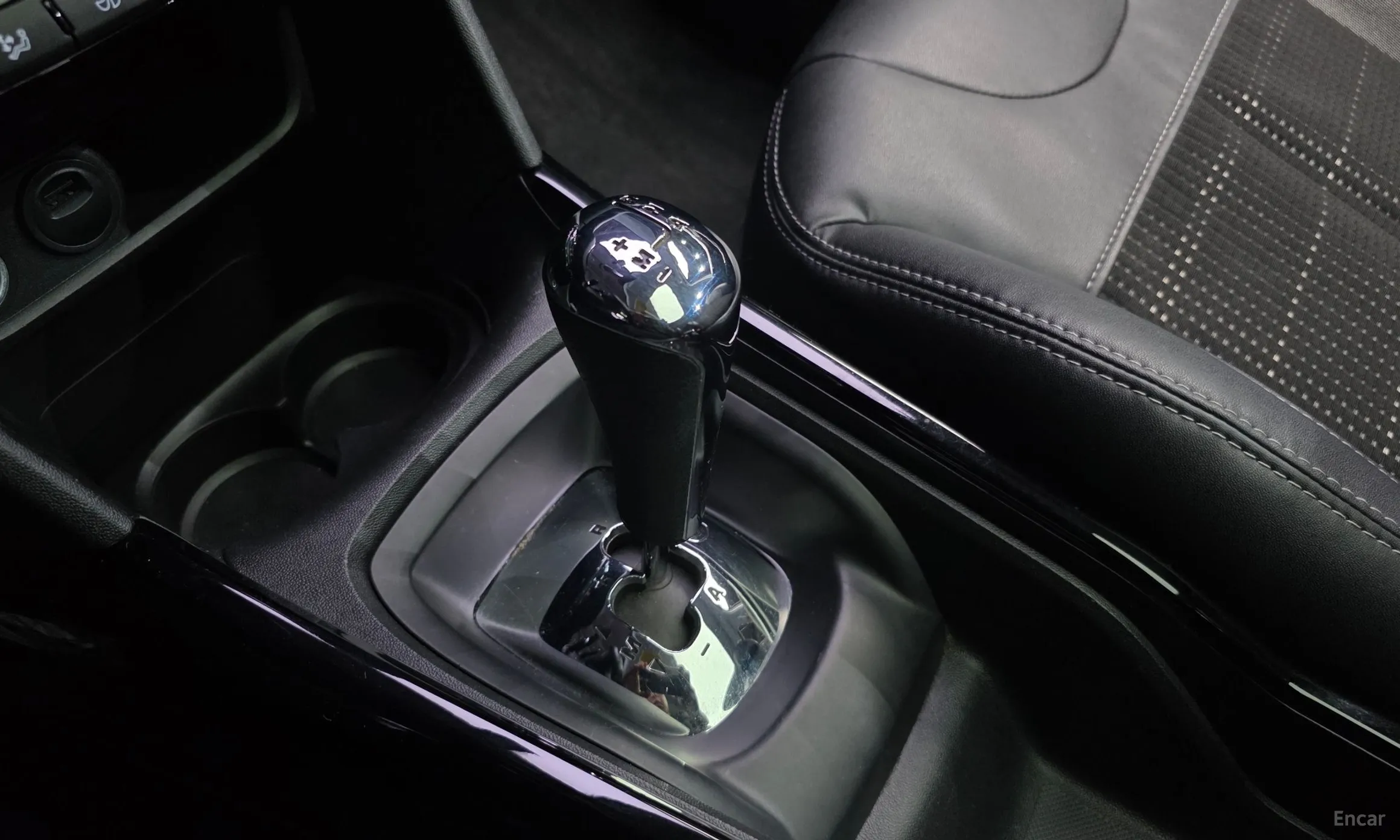 Peugeot 2008. превью 9