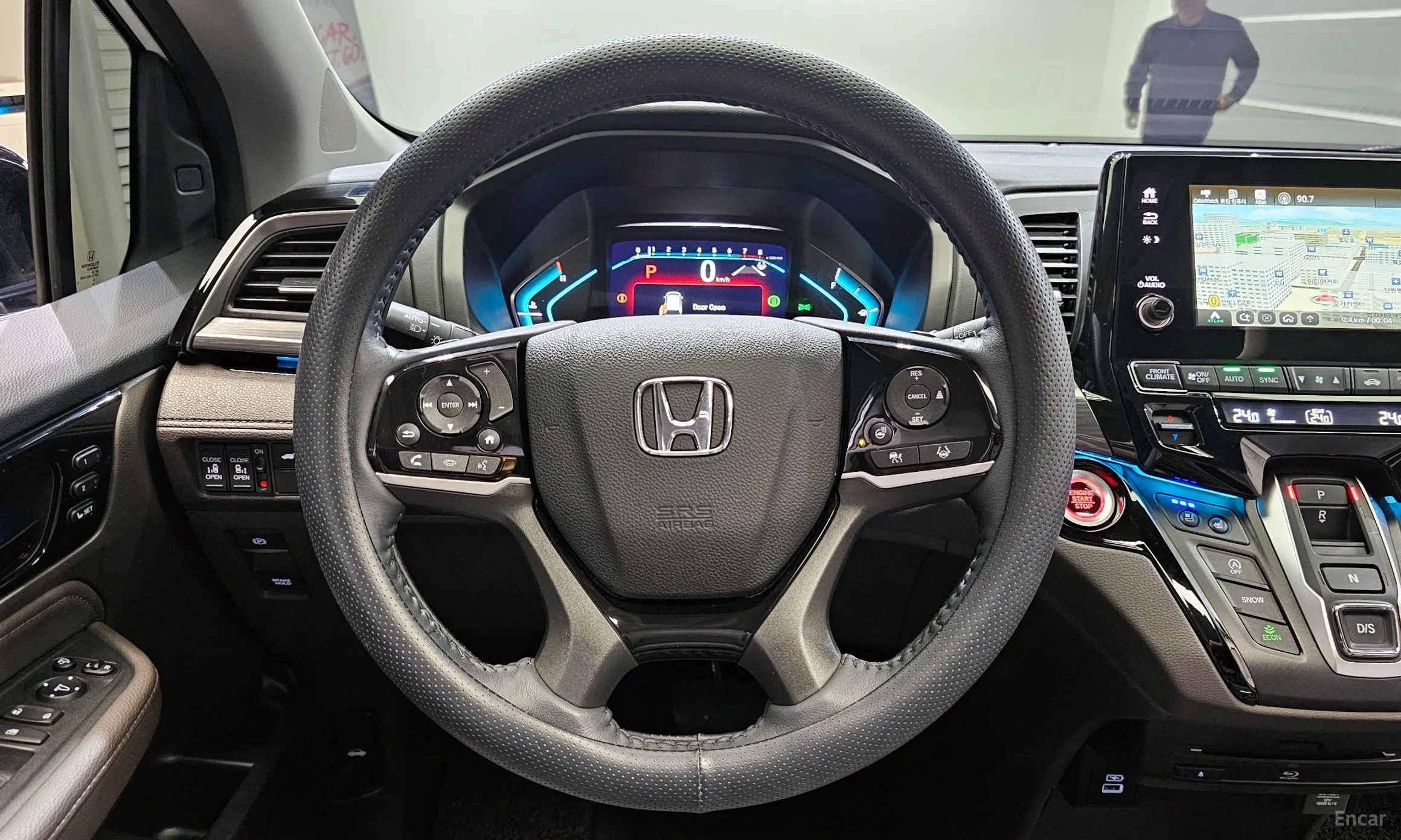 Honda Odyssey превью 13