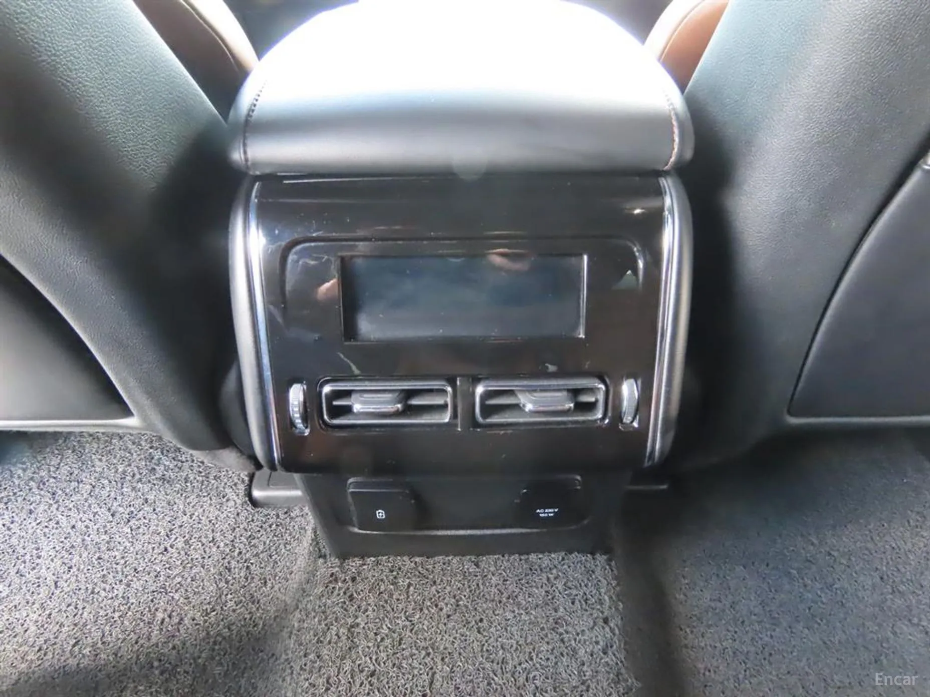 Lincoln Aviator 2nd Generation превью 12