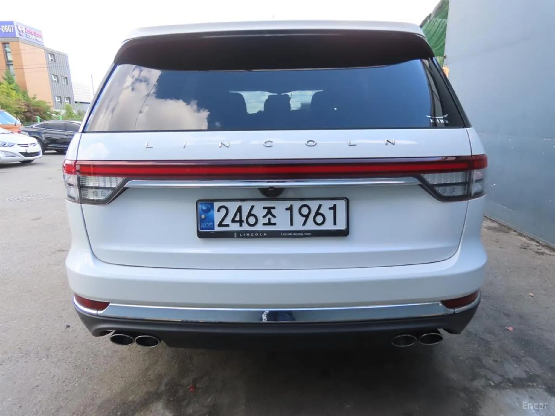 Lincoln Aviator 2nd Generation превью 4