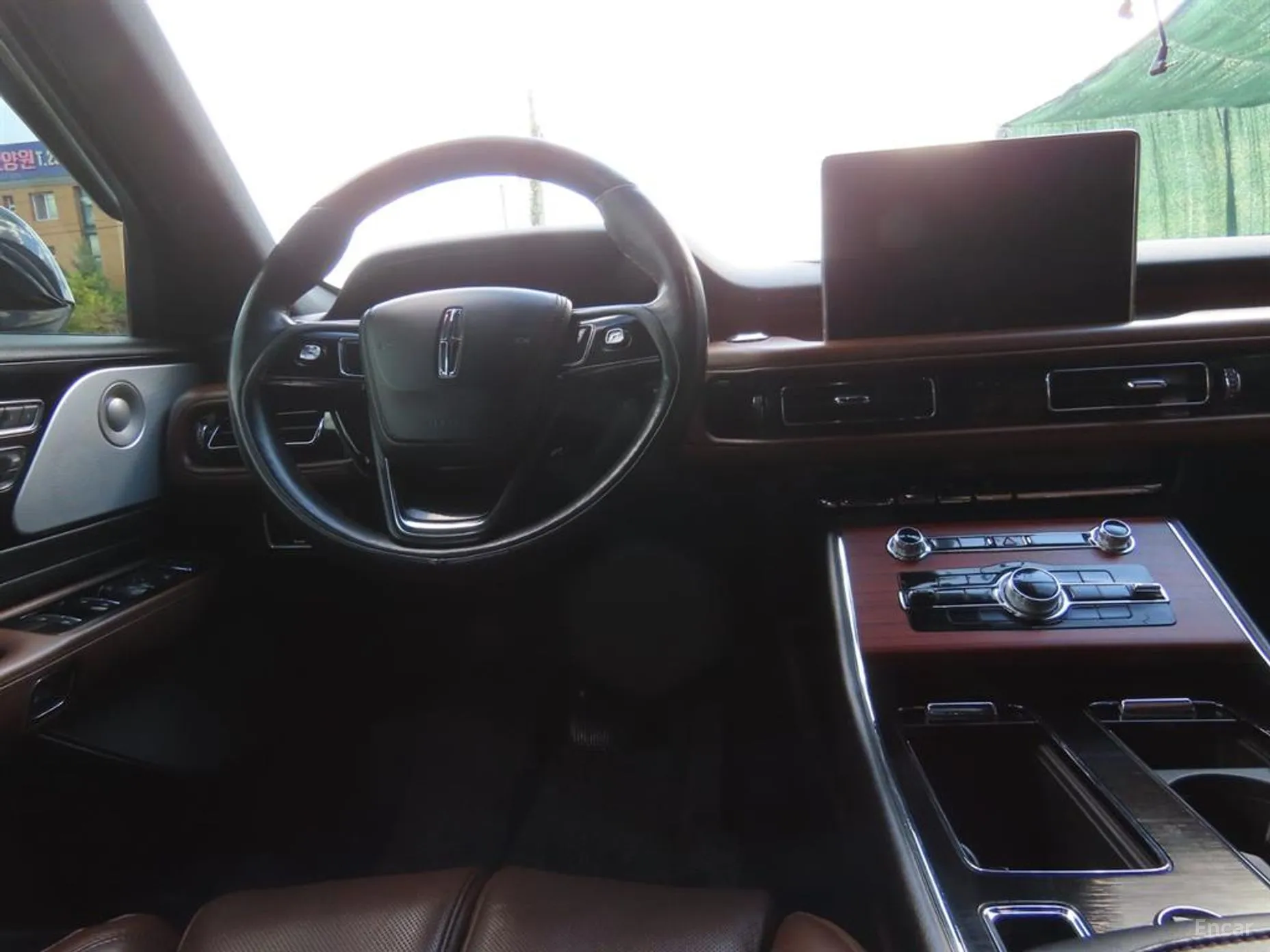 Lincoln Aviator 2nd Generation превью 7