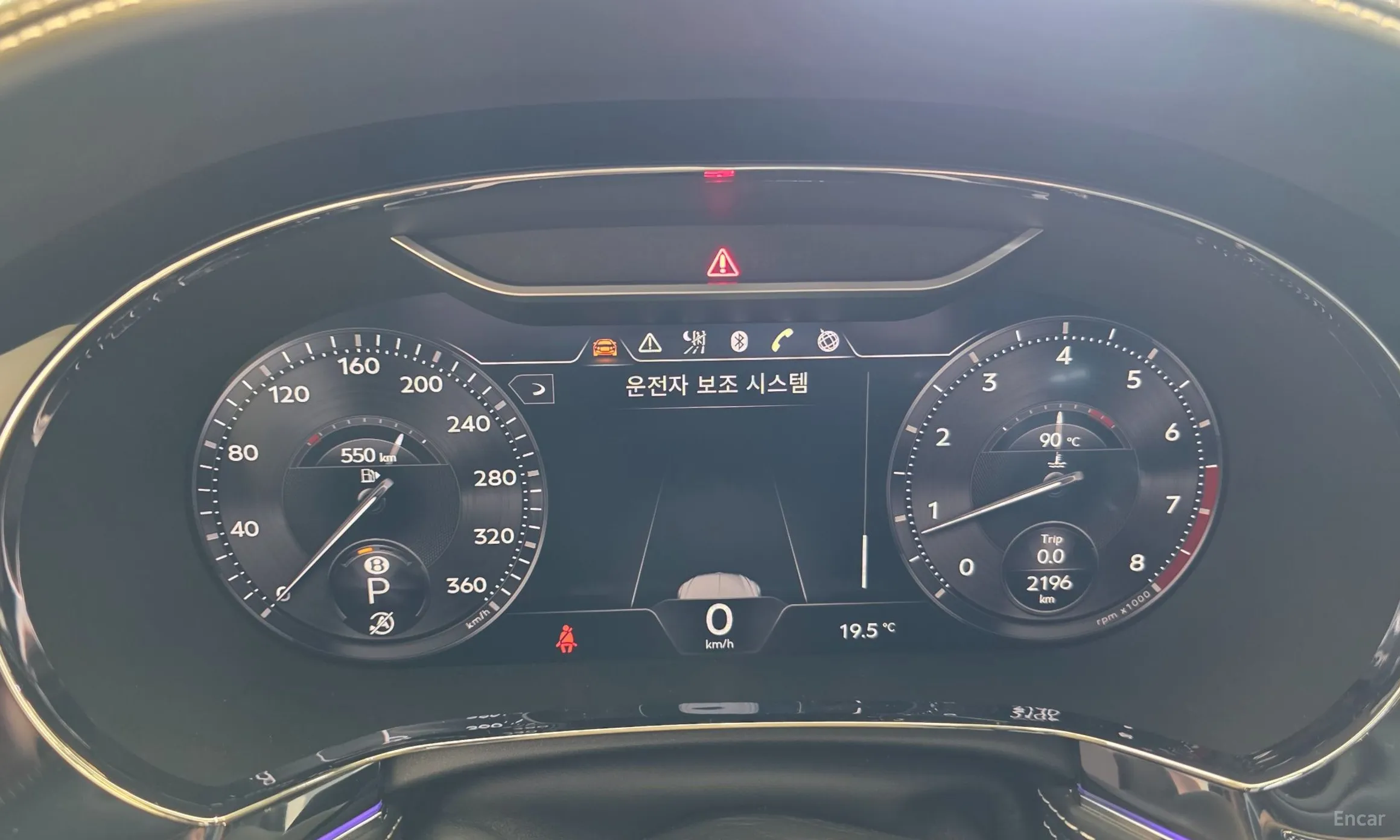 Bentley Flying Spur 3rd Generation превью 16