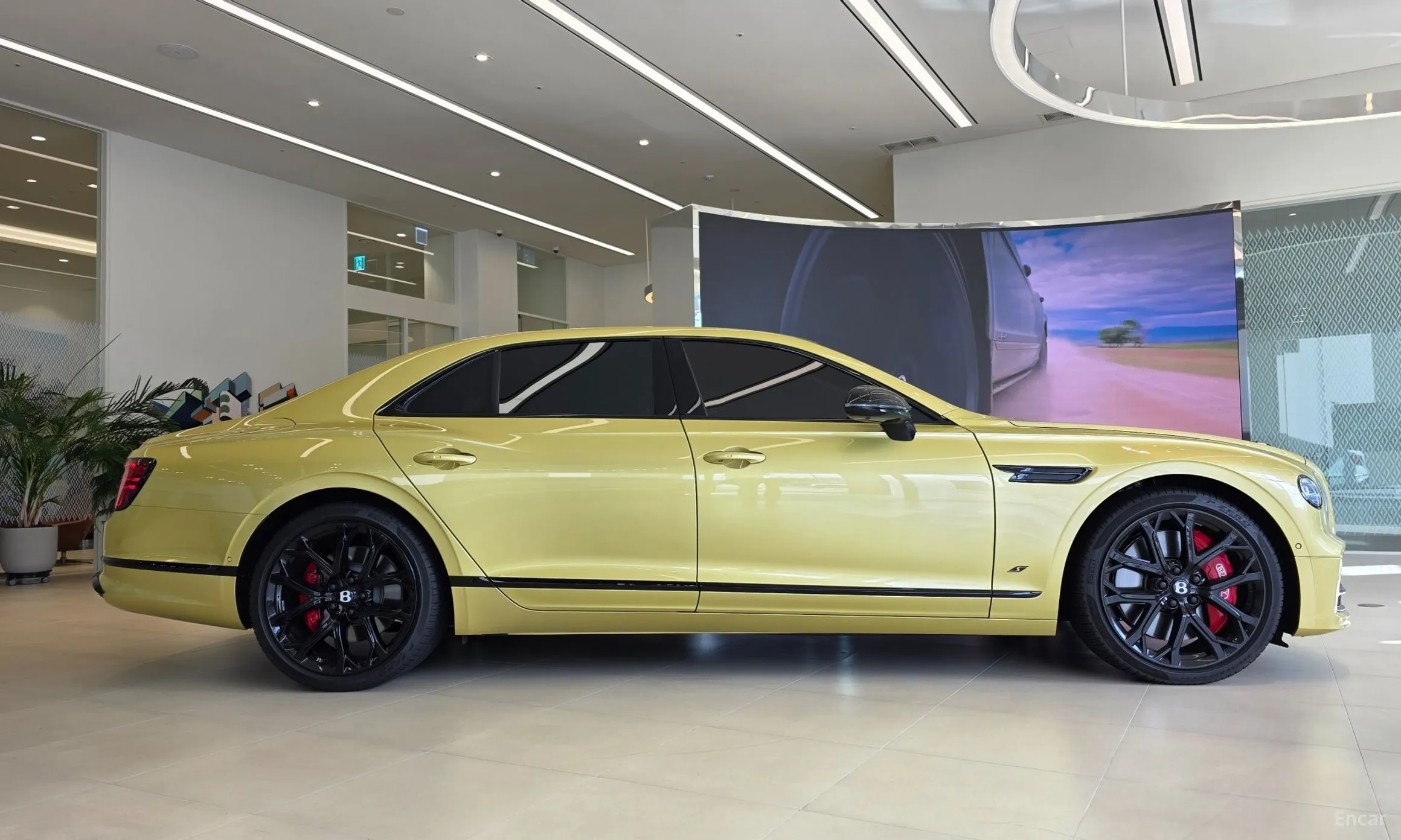 Bentley Flying Spur 3rd Generation превью 4
