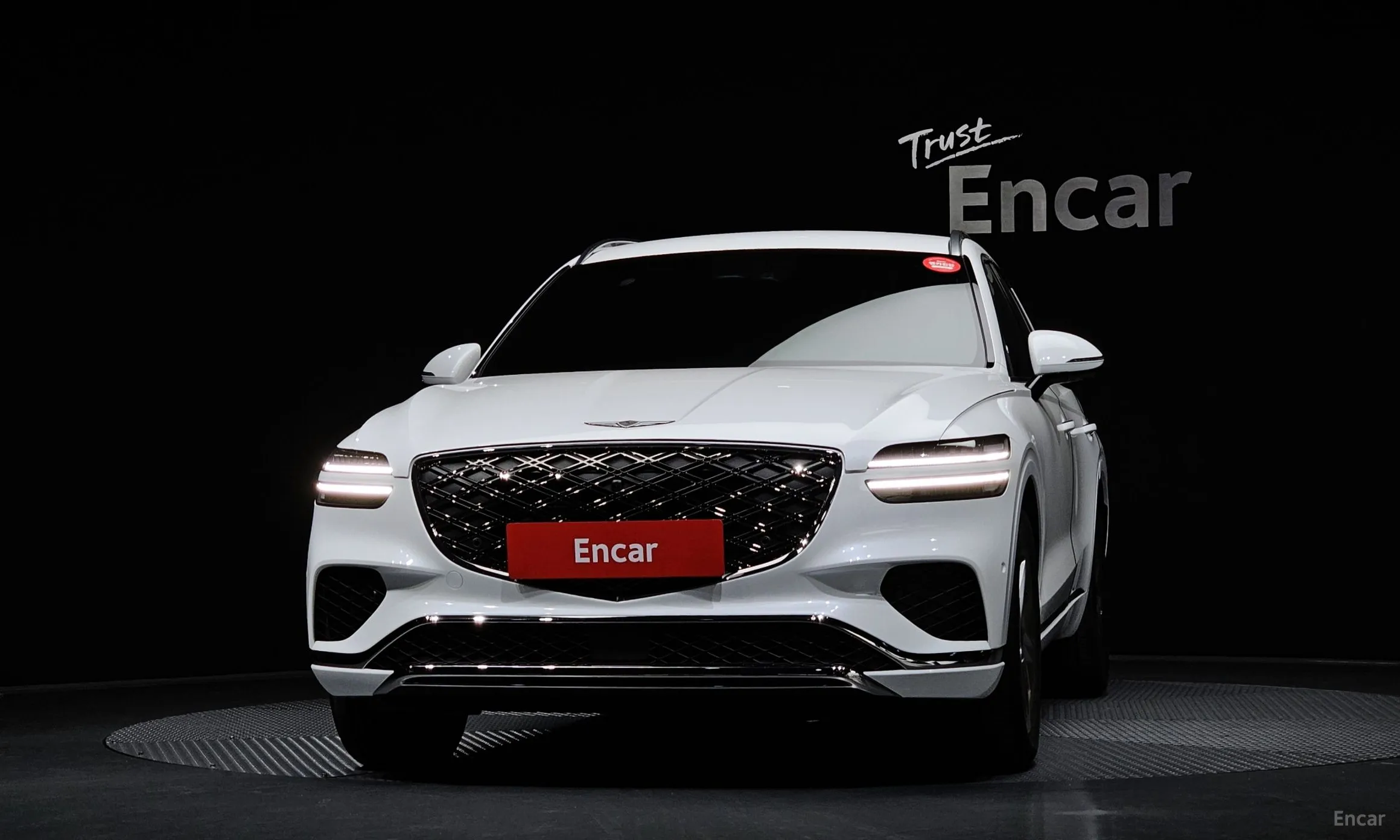 Genesis GV70 превью 3