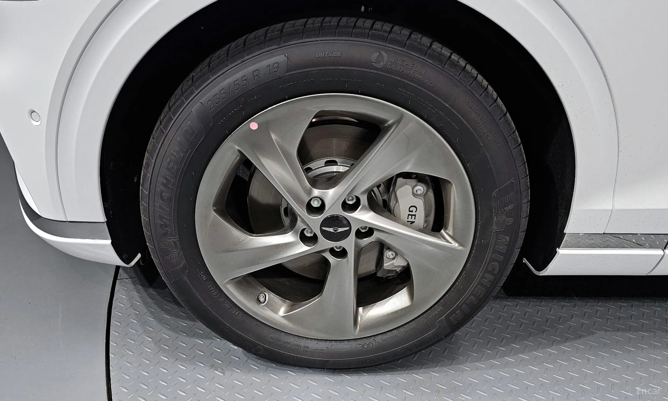 Genesis GV70 превью 5