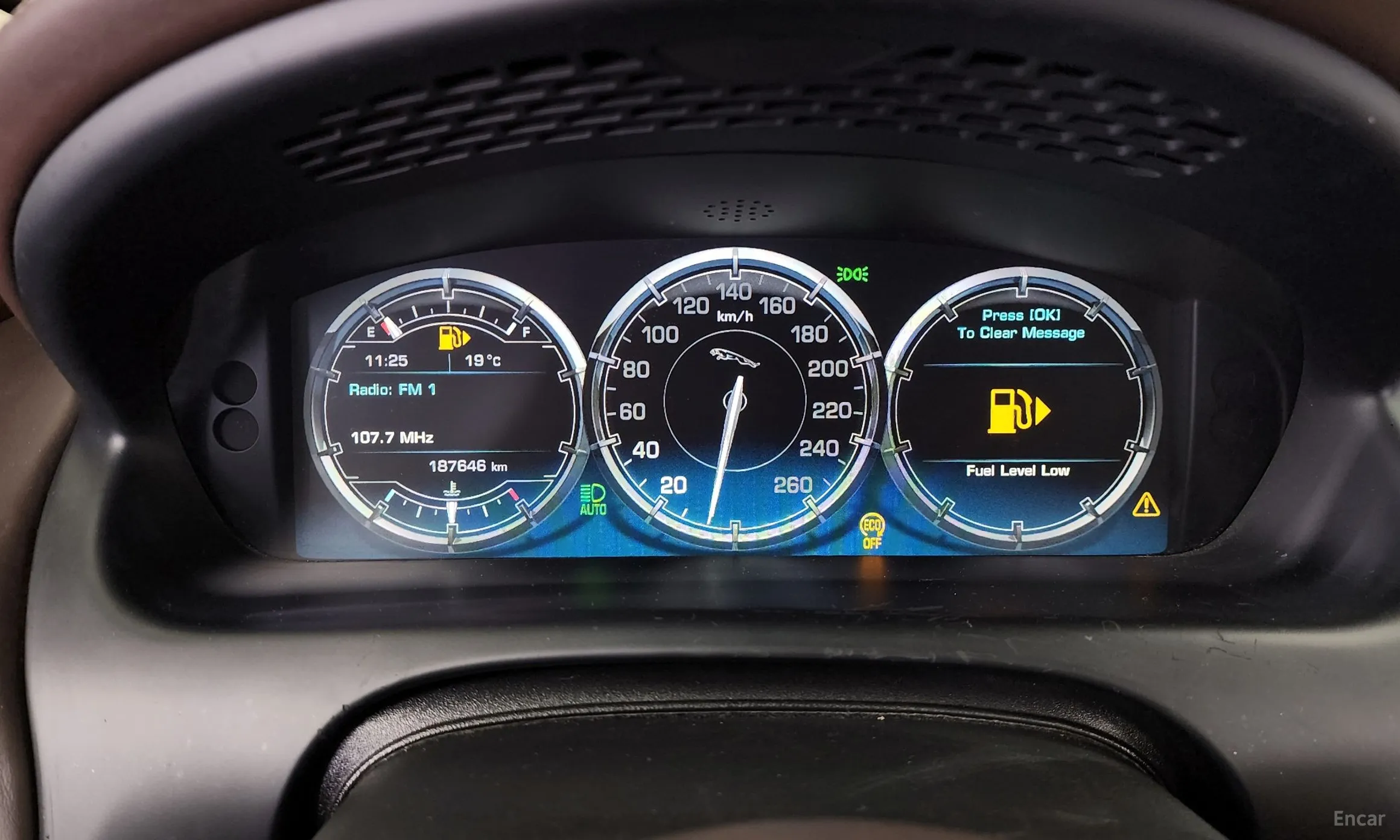 Jaguar All New XJ превью 8