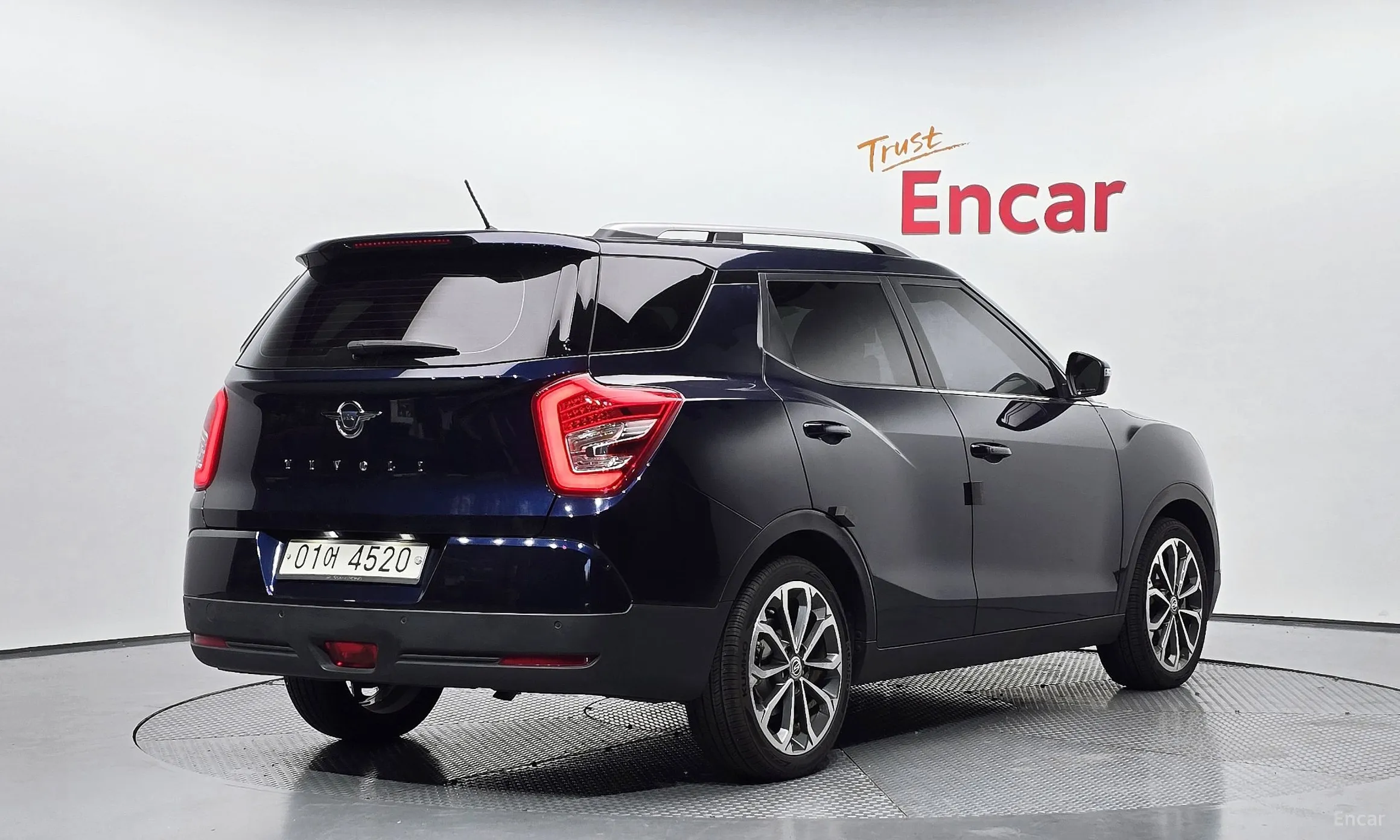 KG Mobility (SsangYong) Tivoli Air превью 2