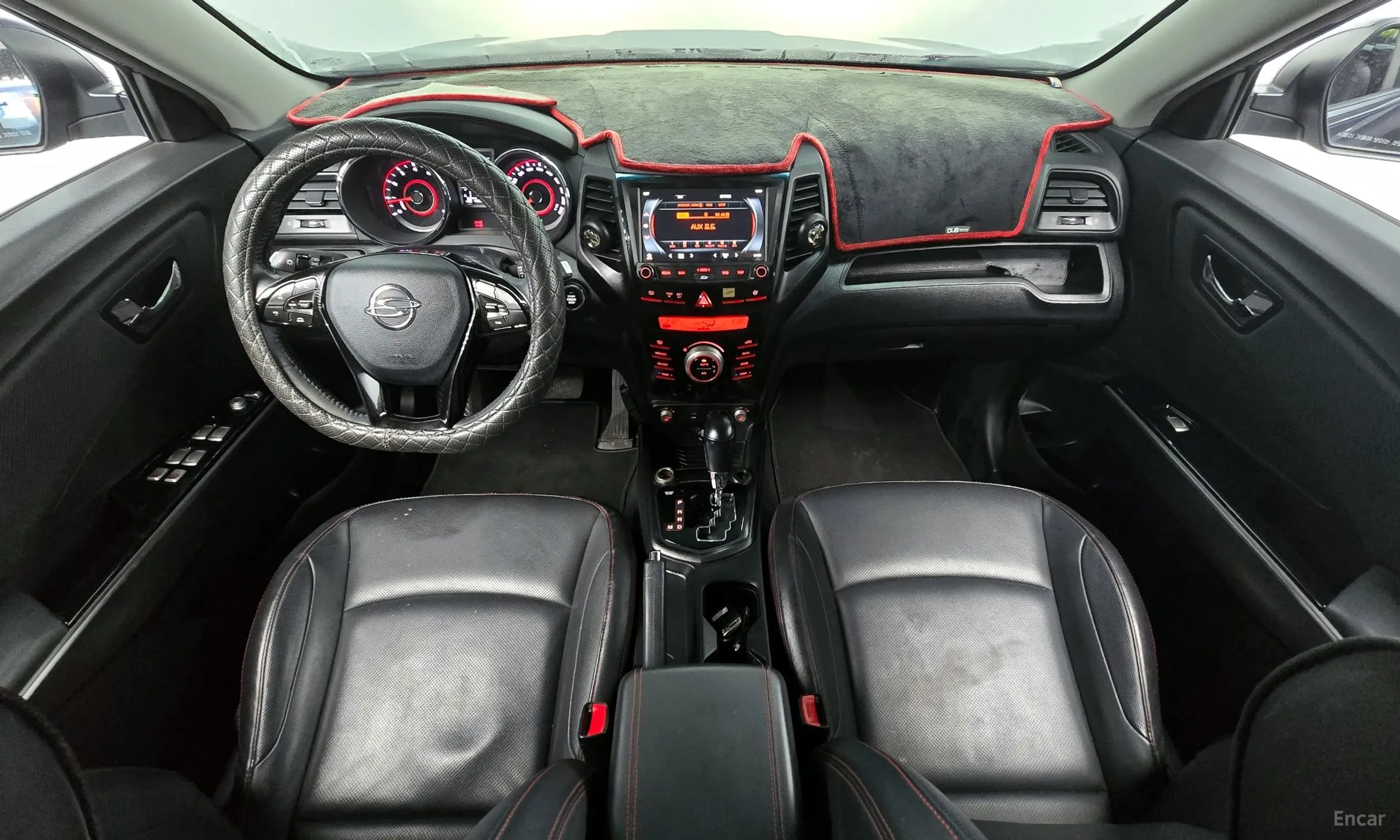 KG Mobility (SsangYong) Tivoli Air превью 7