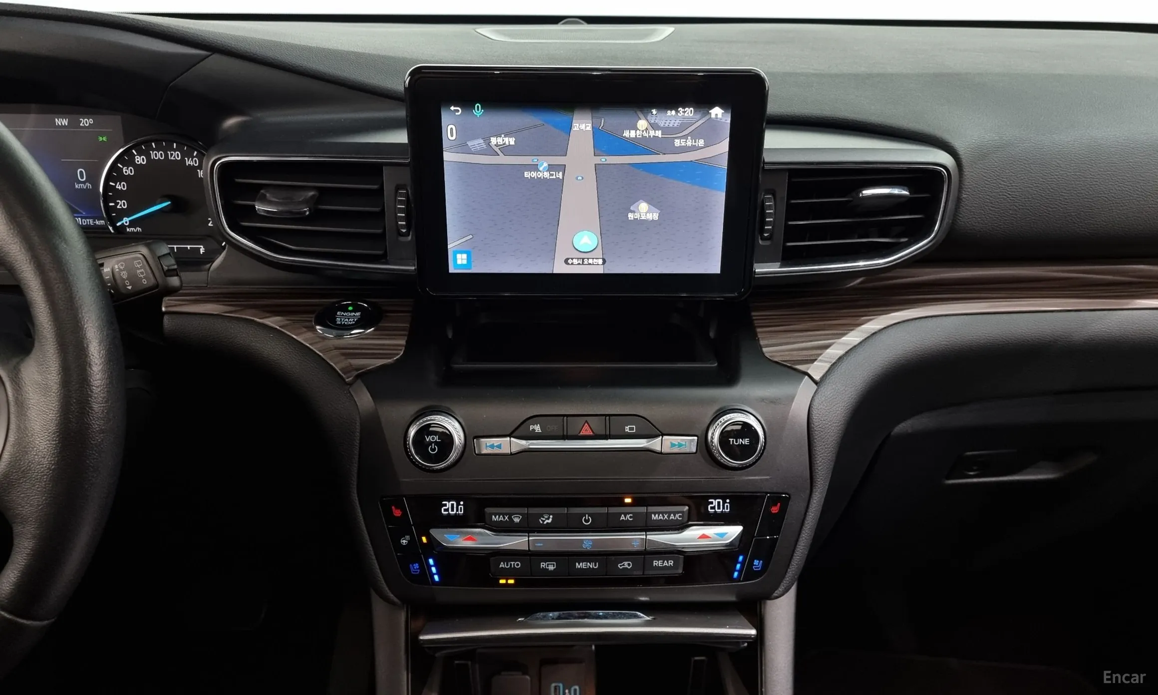 Ford Explorer 6th Generation превью 14