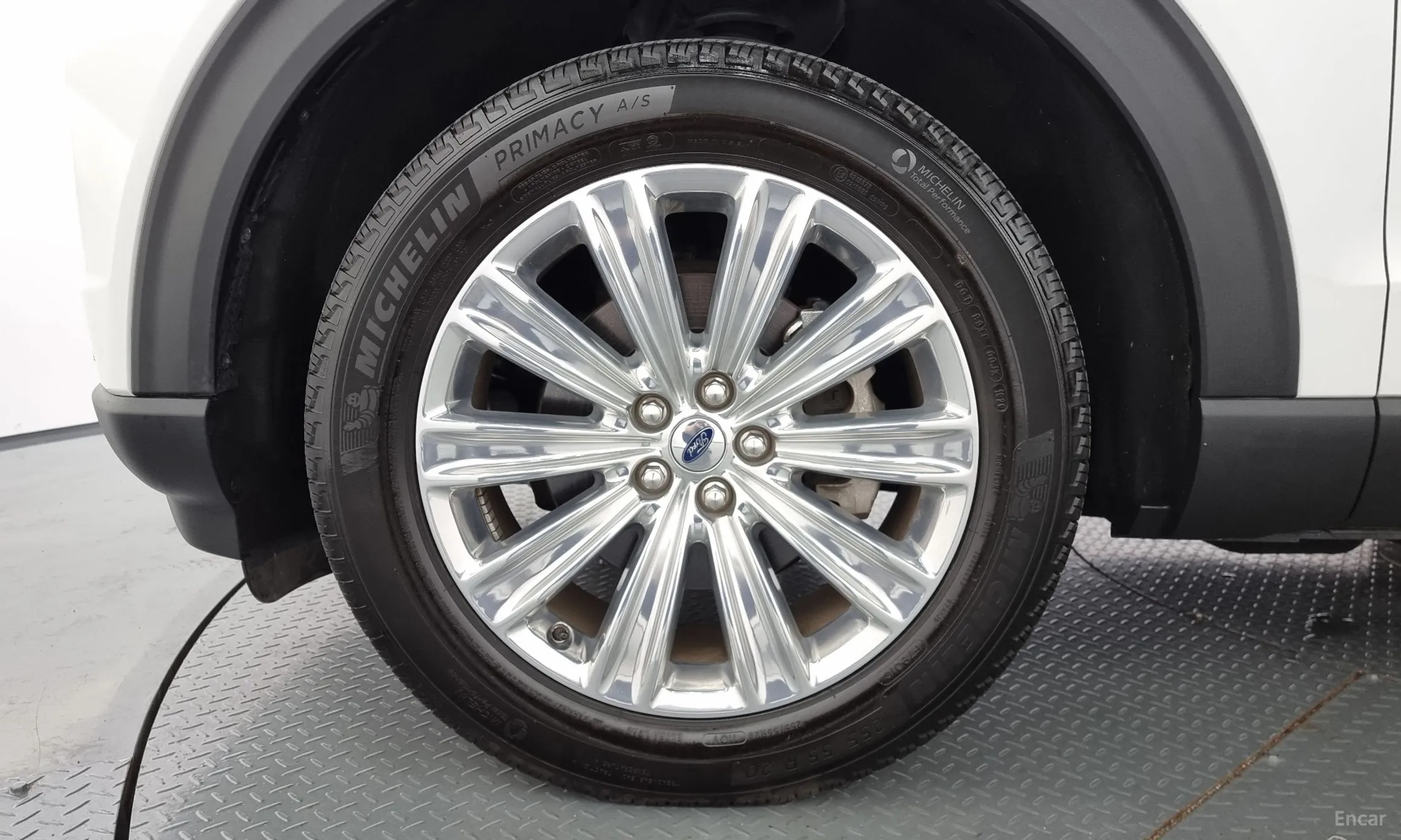 Ford Explorer 6th Generation превью 5