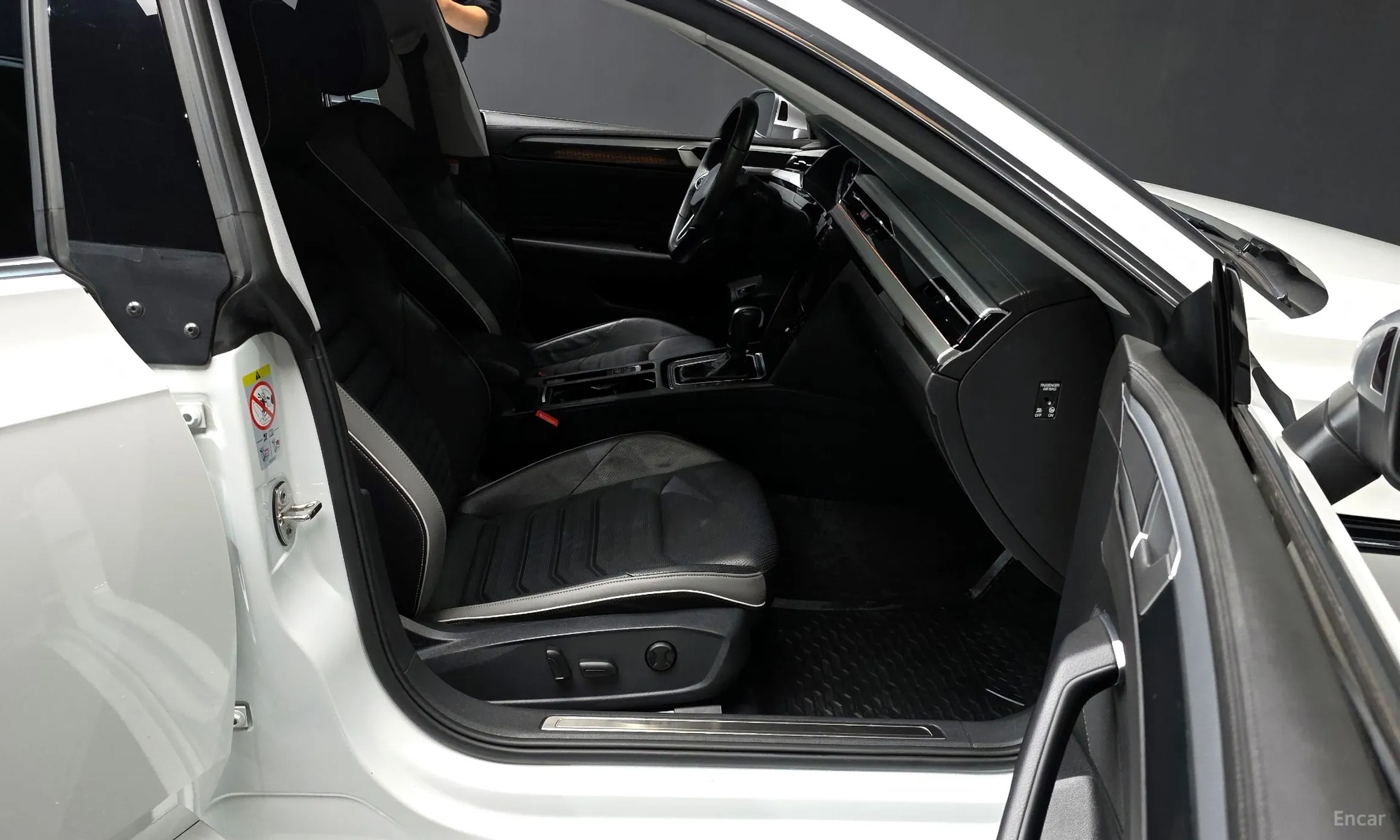 Volkswagen Ateon превью 11