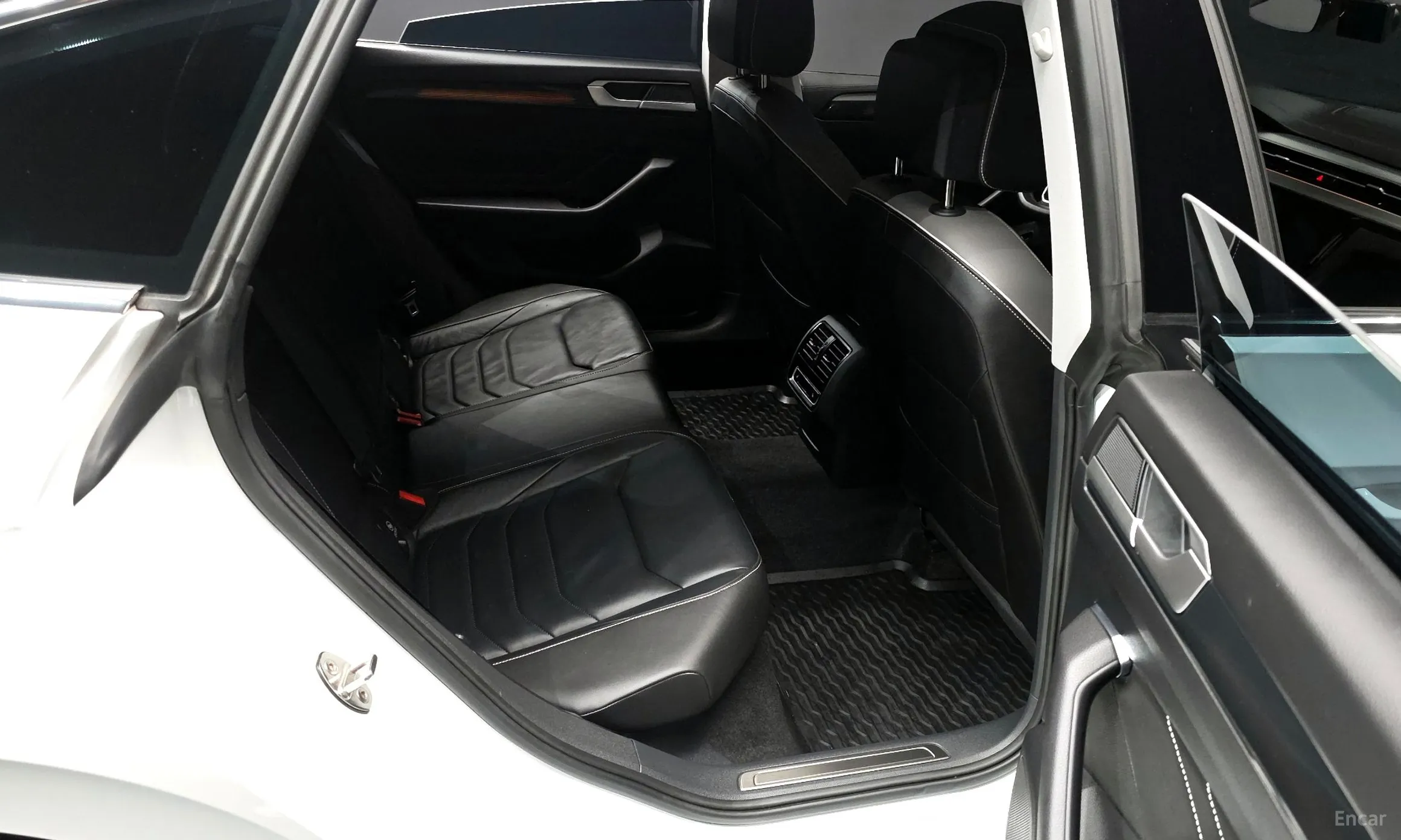 Volkswagen Ateon превью 12