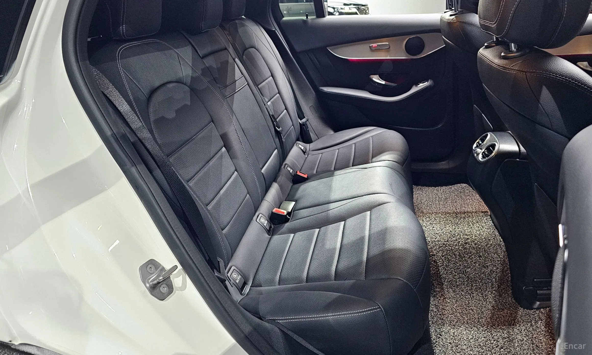 Mercedes Benz GLC-Class X253 превью 12