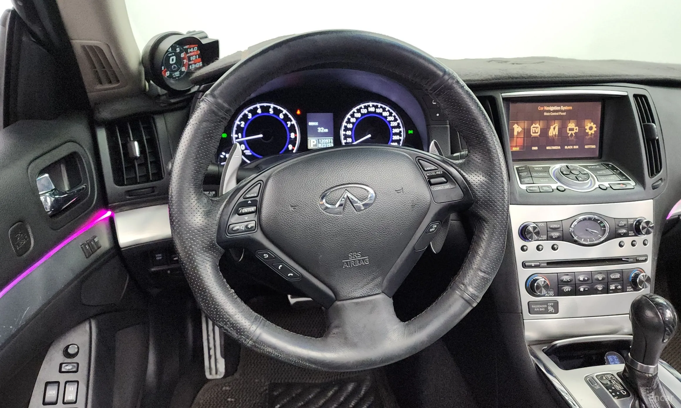 Infiniti G37 превью 13