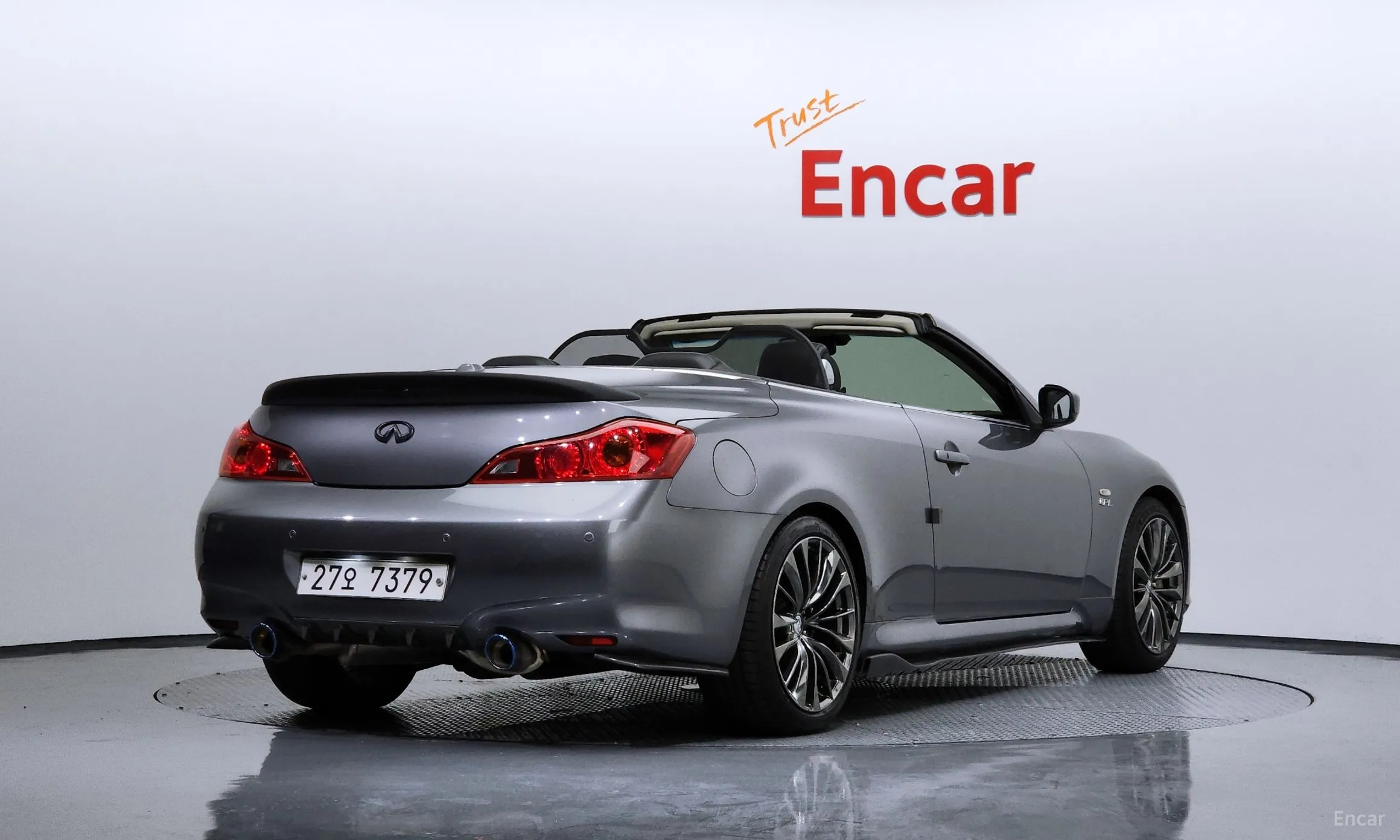 Infiniti G37