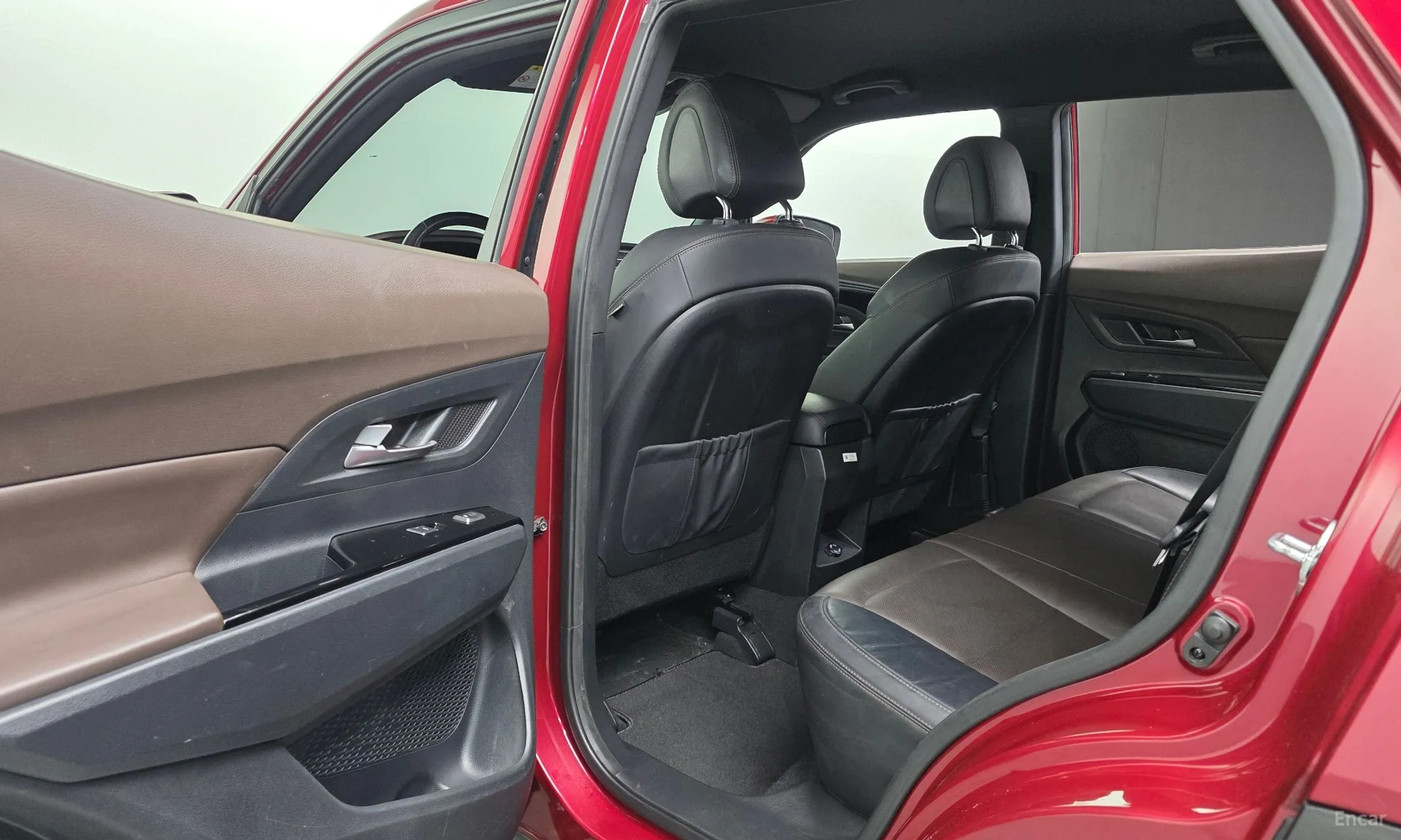 KG Mobility (SsangYong) Beautiful Korando превью 17