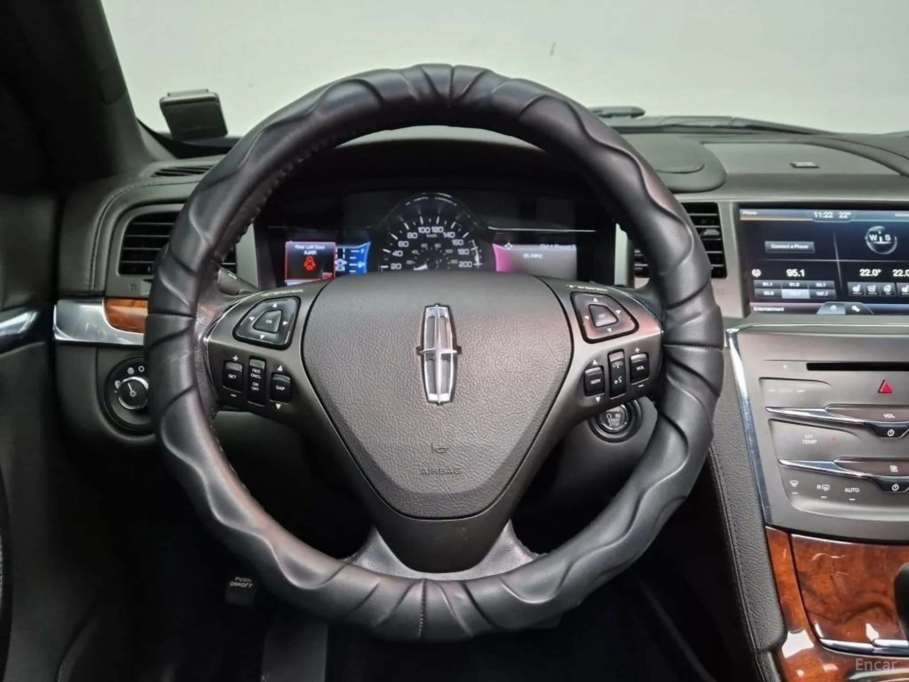 Lincoln New MKS превью 20