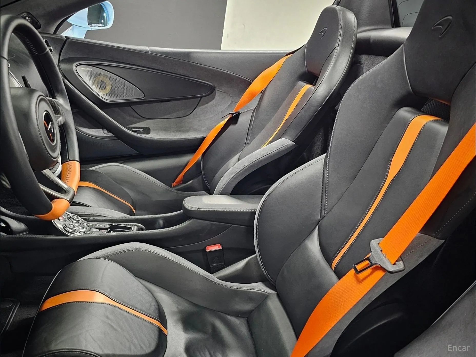 McLaren 570S превью 7