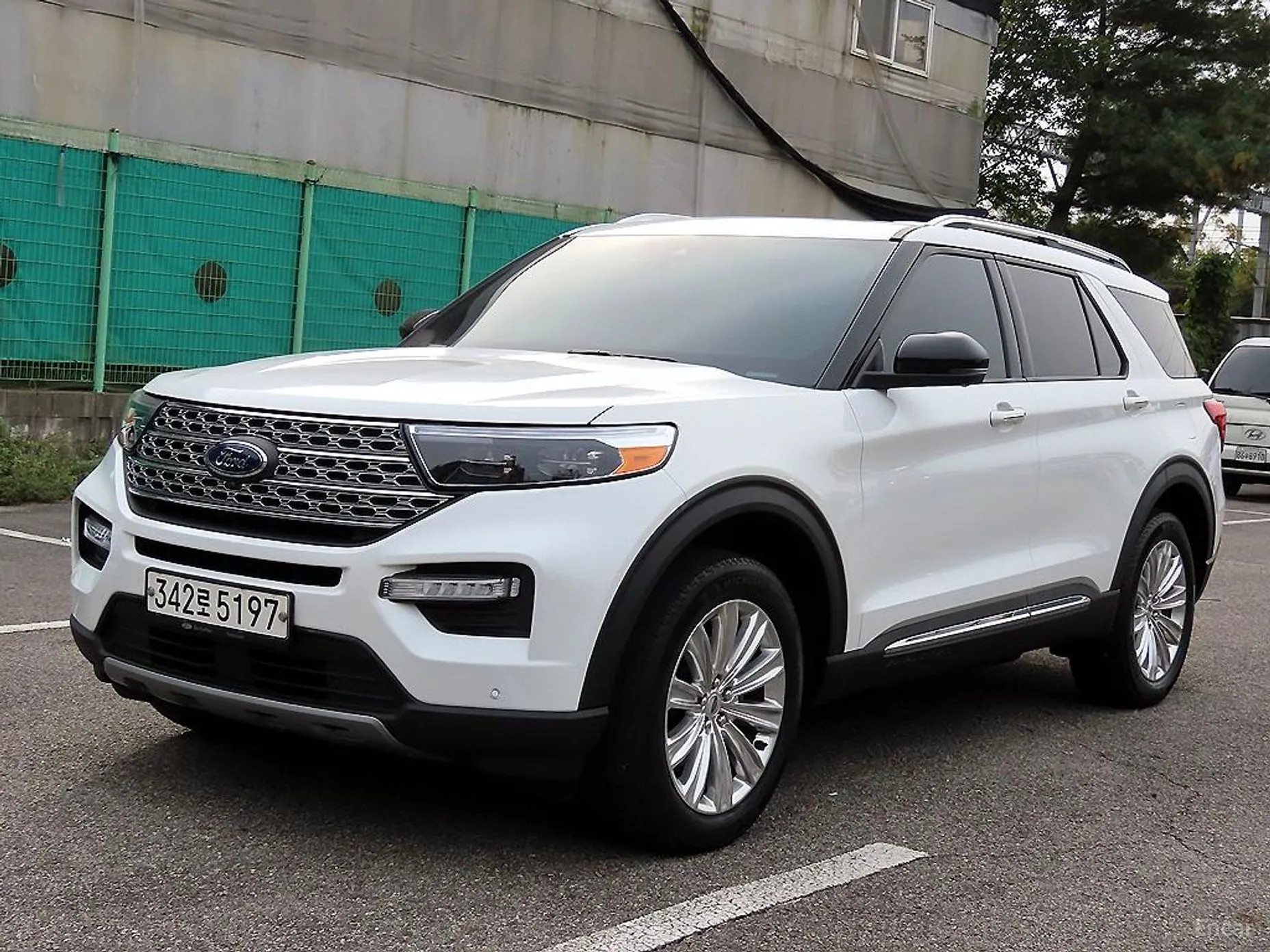Ford Explorer 6th Generation