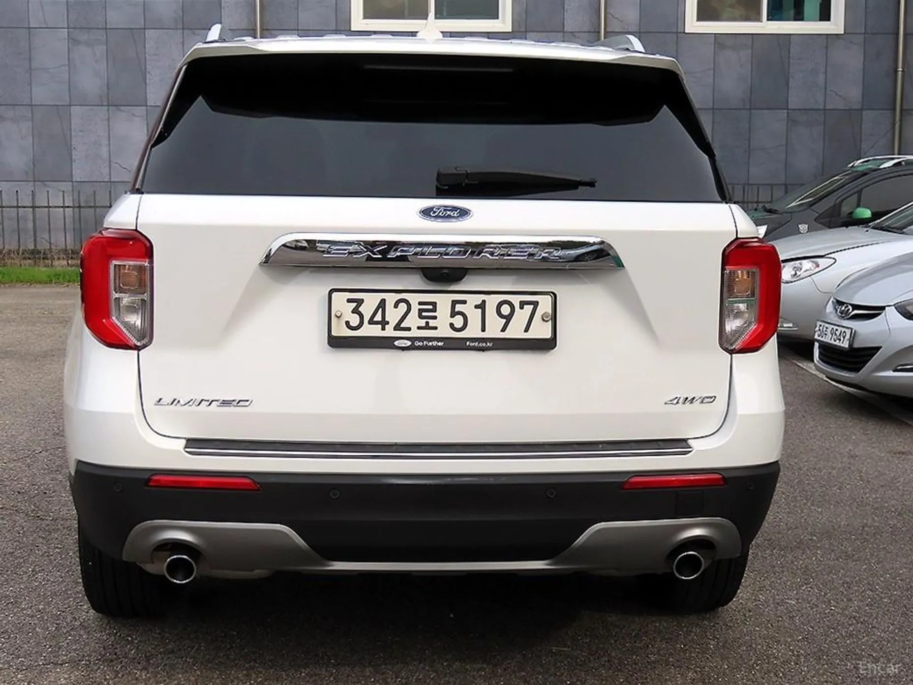 Ford Explorer 6th Generation превью 4