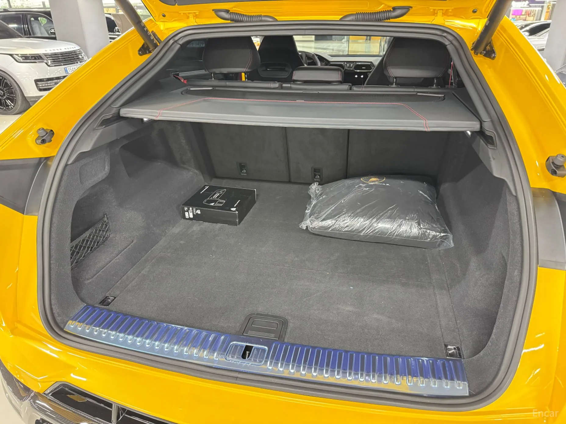 Lamborghini Urus превью 15