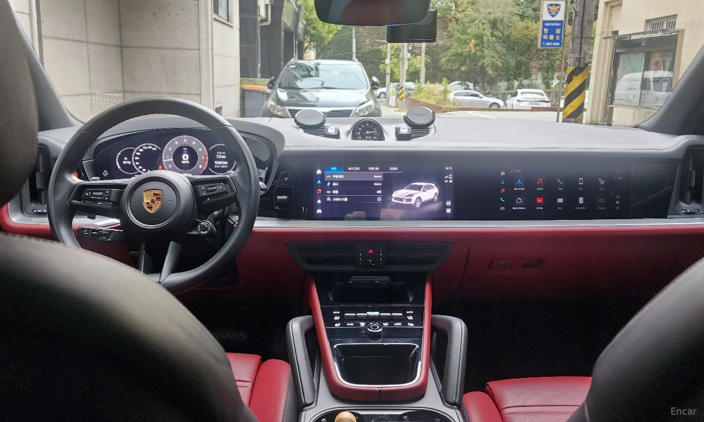 Porsche Cayenne (PO536) превью 10