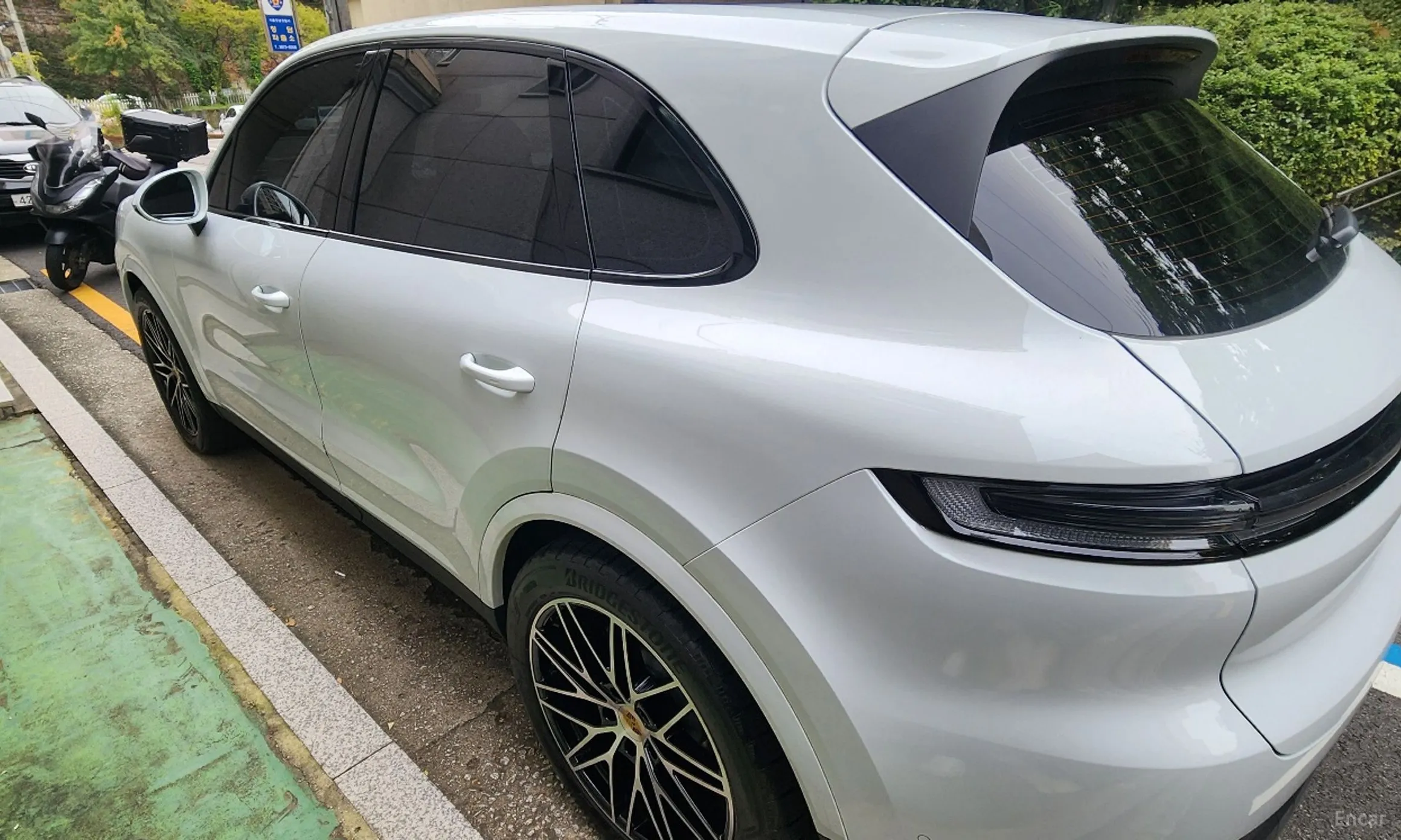 Porsche Cayenne (PO536) превью 4