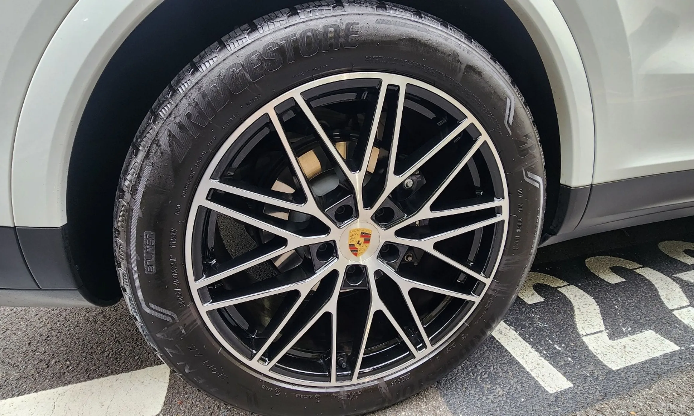 Porsche Cayenne (PO536) превью 7