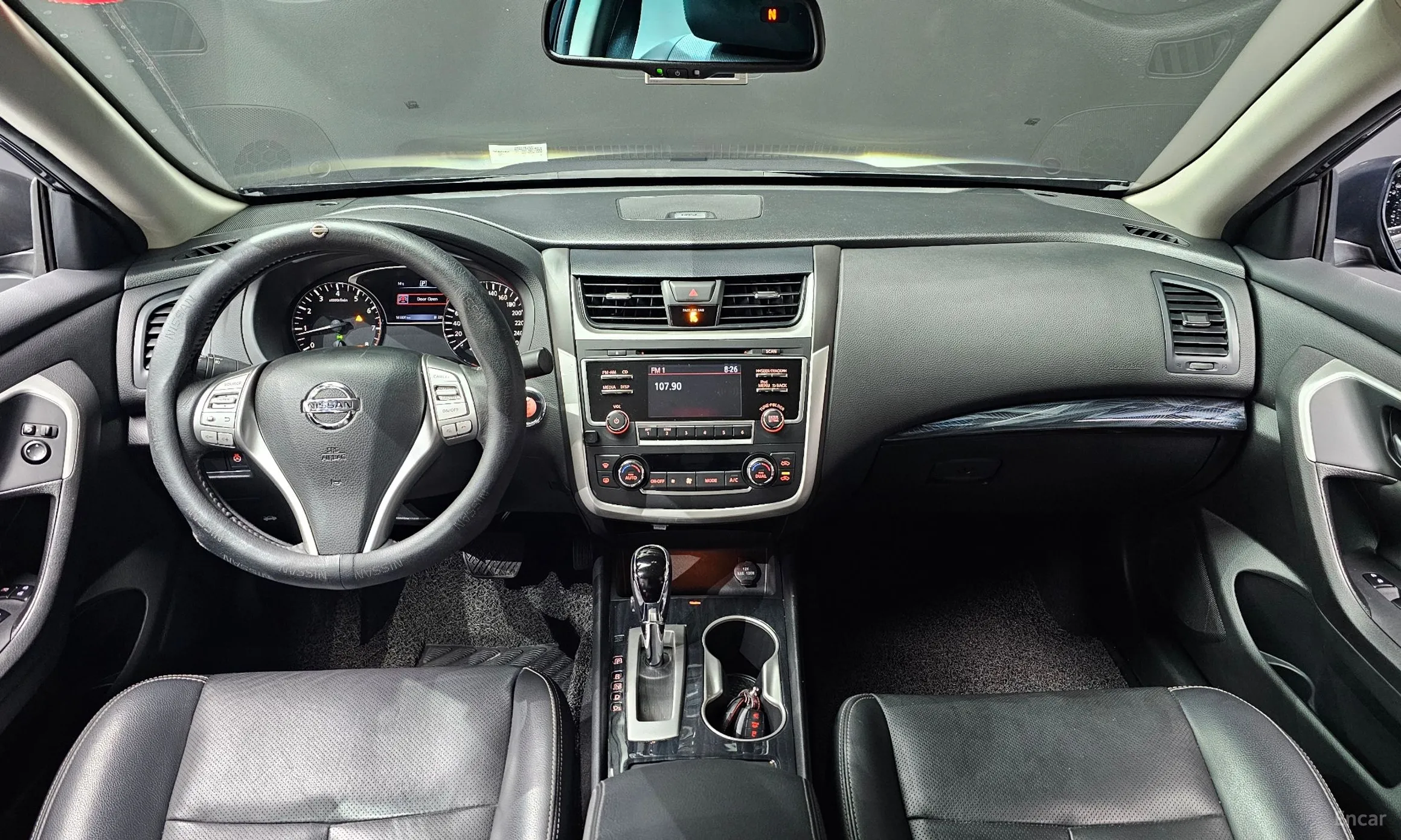 Nissan Altima превью 7