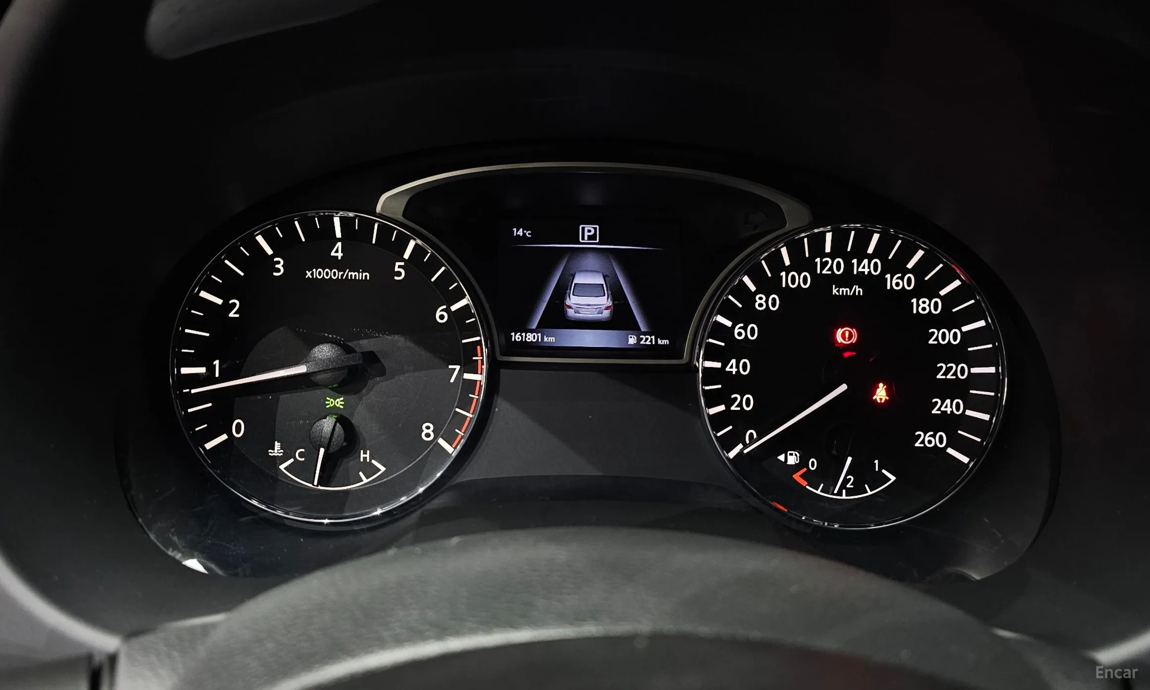 Nissan Altima превью 8