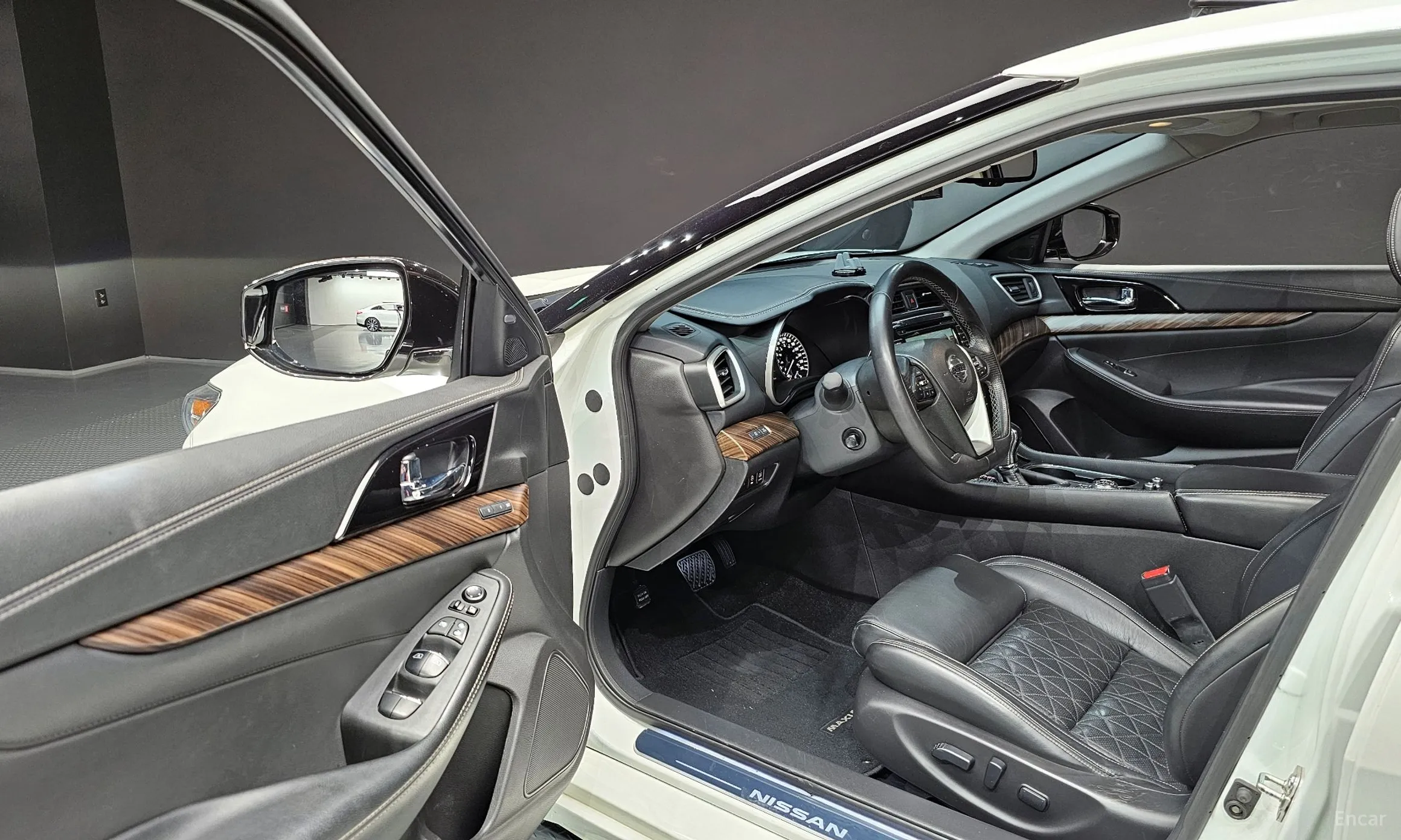 Nissan Maxima (A36) превью 11