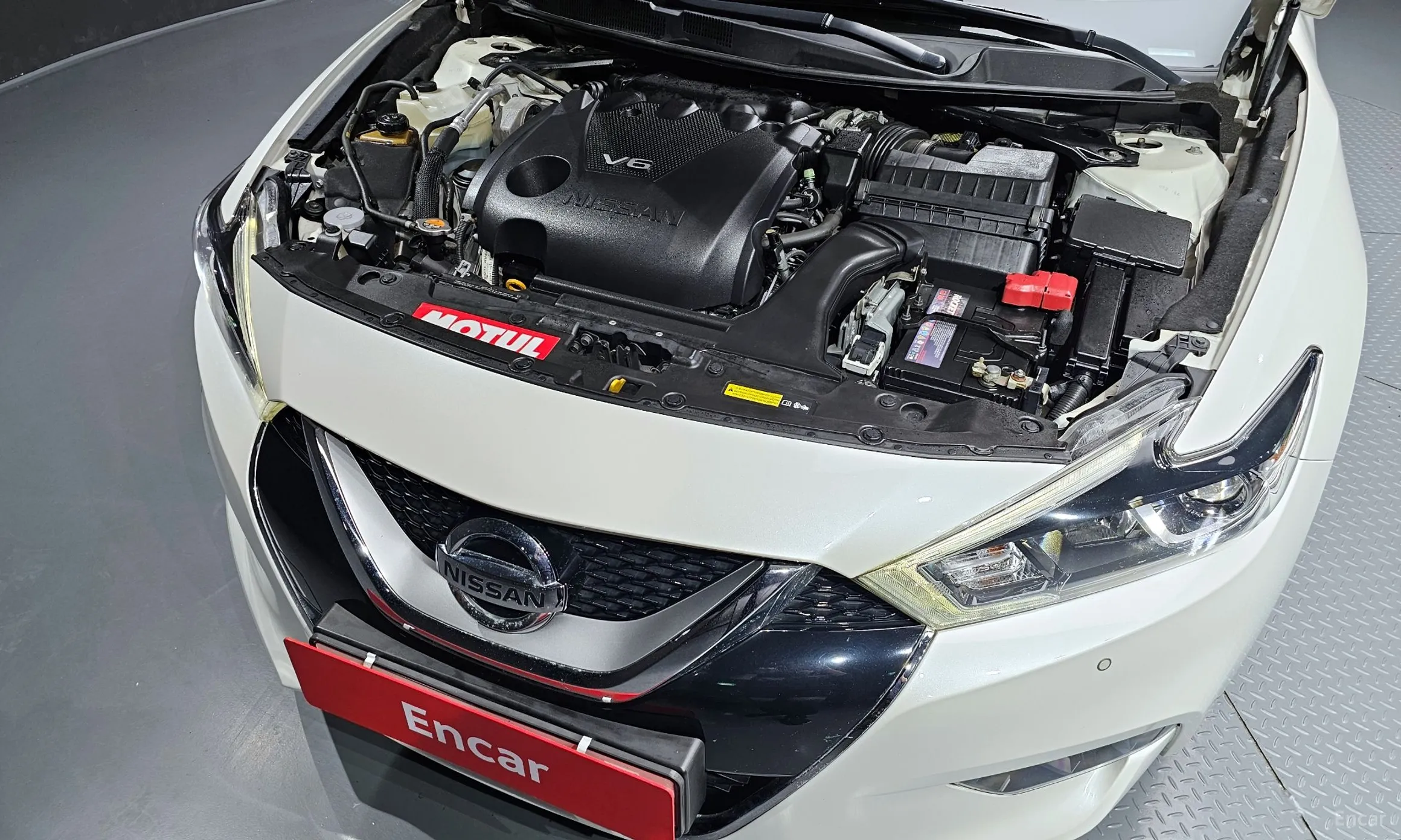 Nissan Maxima (A36) превью 6