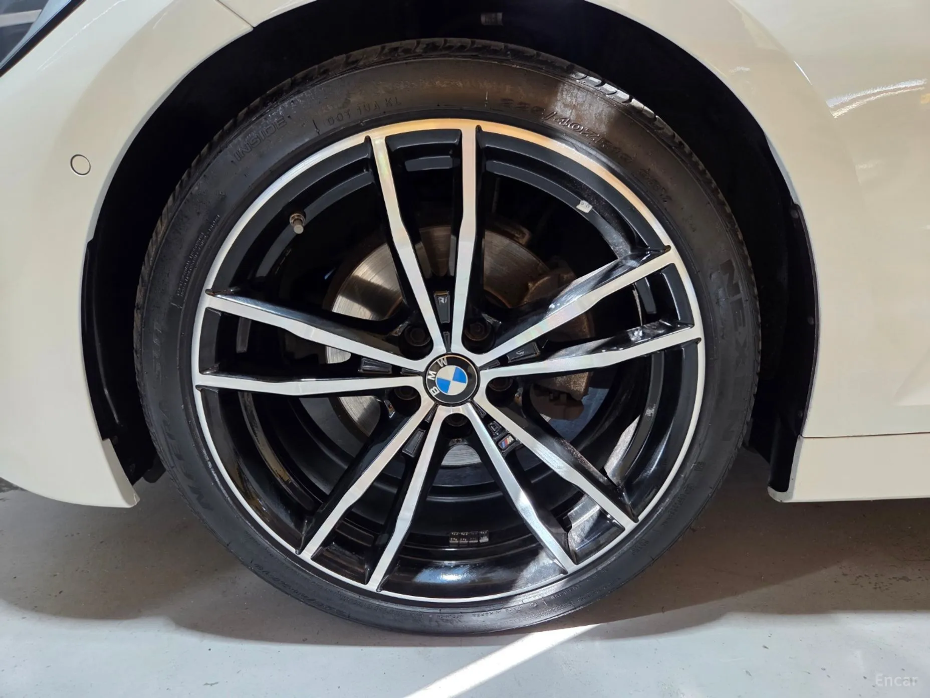 BMW 3 Series (G20) превью 7